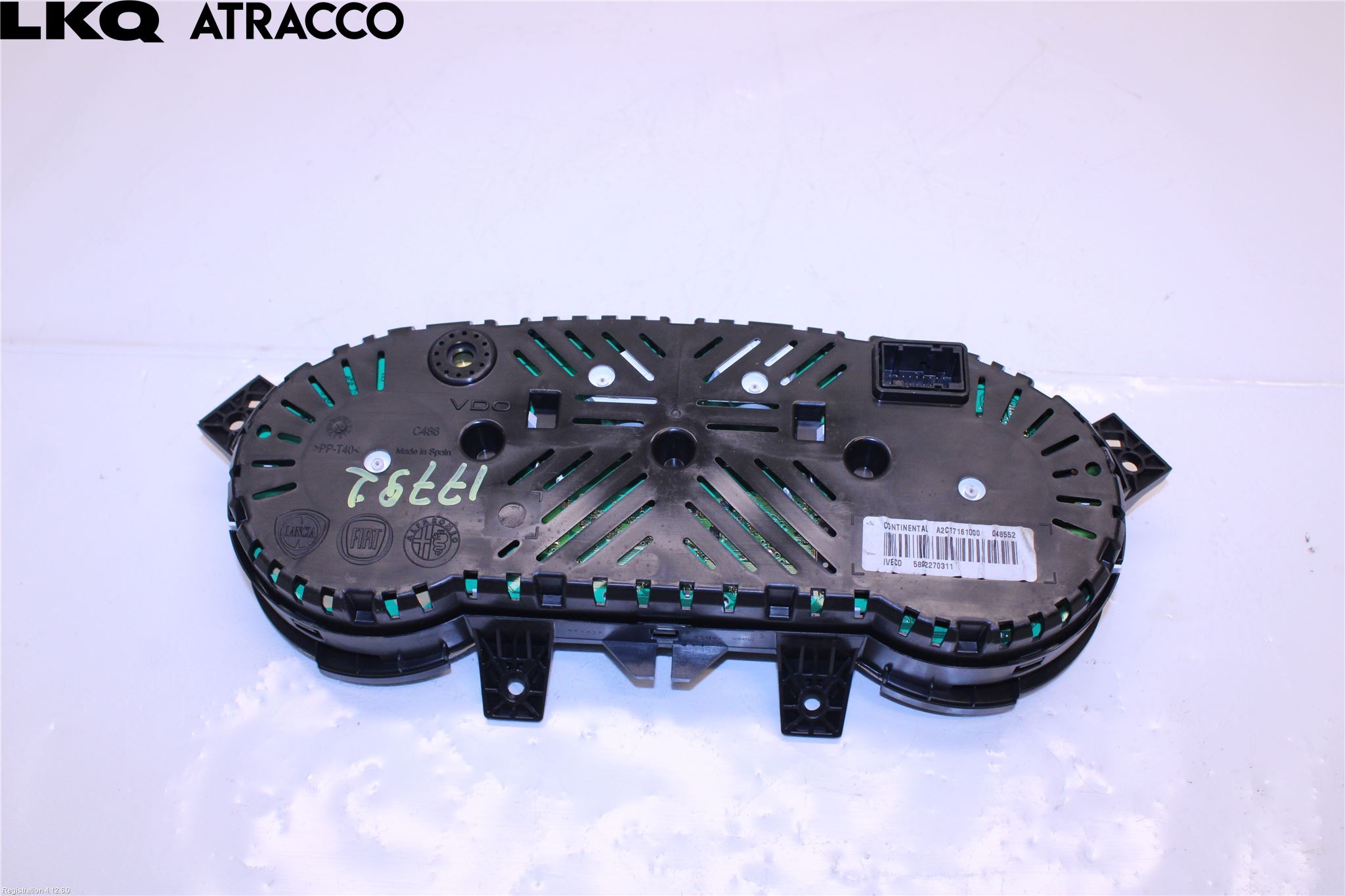 Iveco DAILY 14->> Instrument Hast