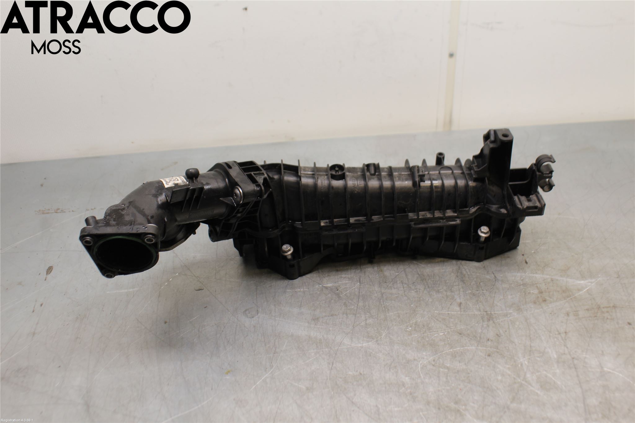 BMW 1 F20/F21 11-19 Grenrör Insug