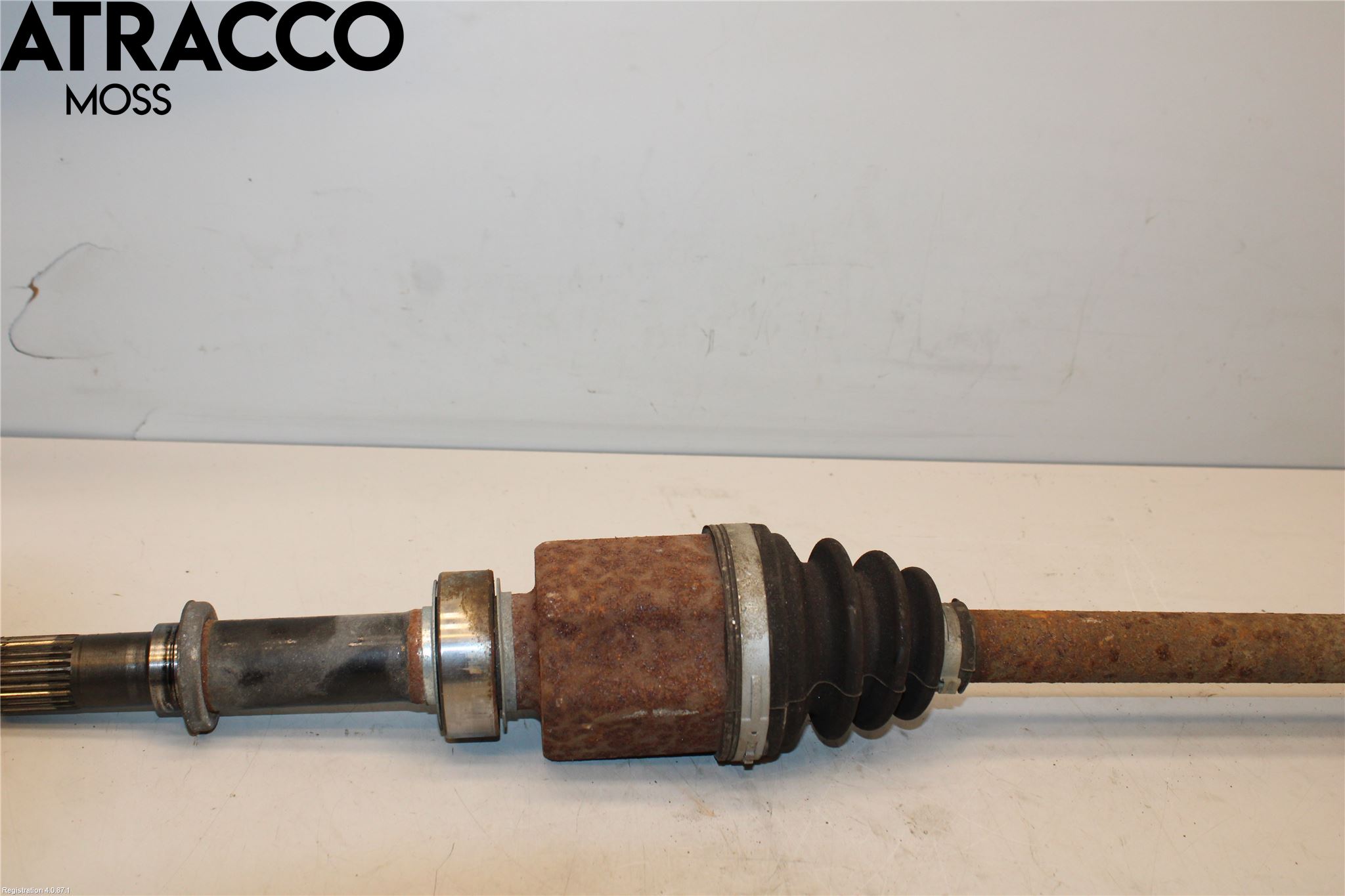 Nissan LEAF 11-17 Drivaxel Fram Höger