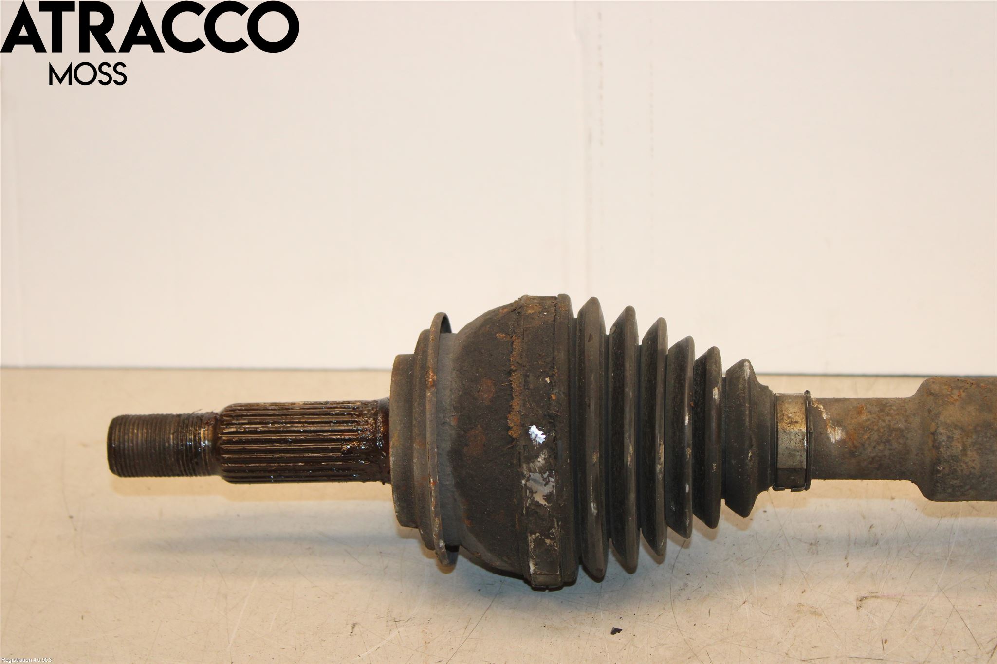 Toyota PRIUS+ ZVW40 12-20 Drivaxel Fram Höger