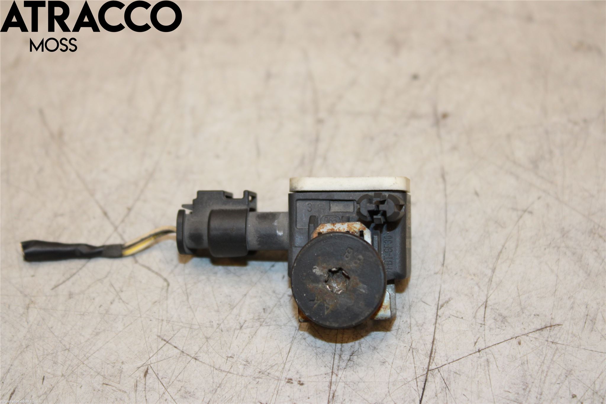 BMW 3 GT F34 13-19 Parkeringshjälp Frontsensor