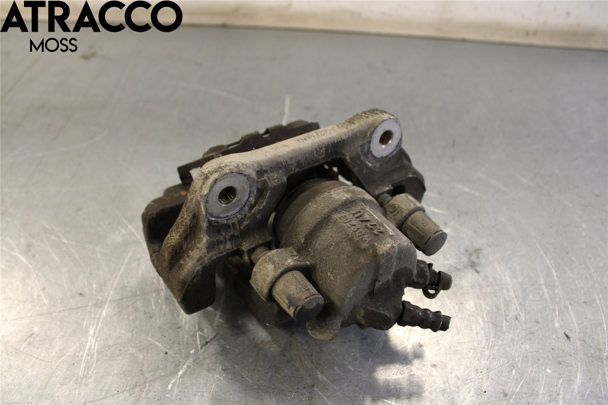 BMW 3 F30/F31/F80 12-19 Bromsok Fram Höger