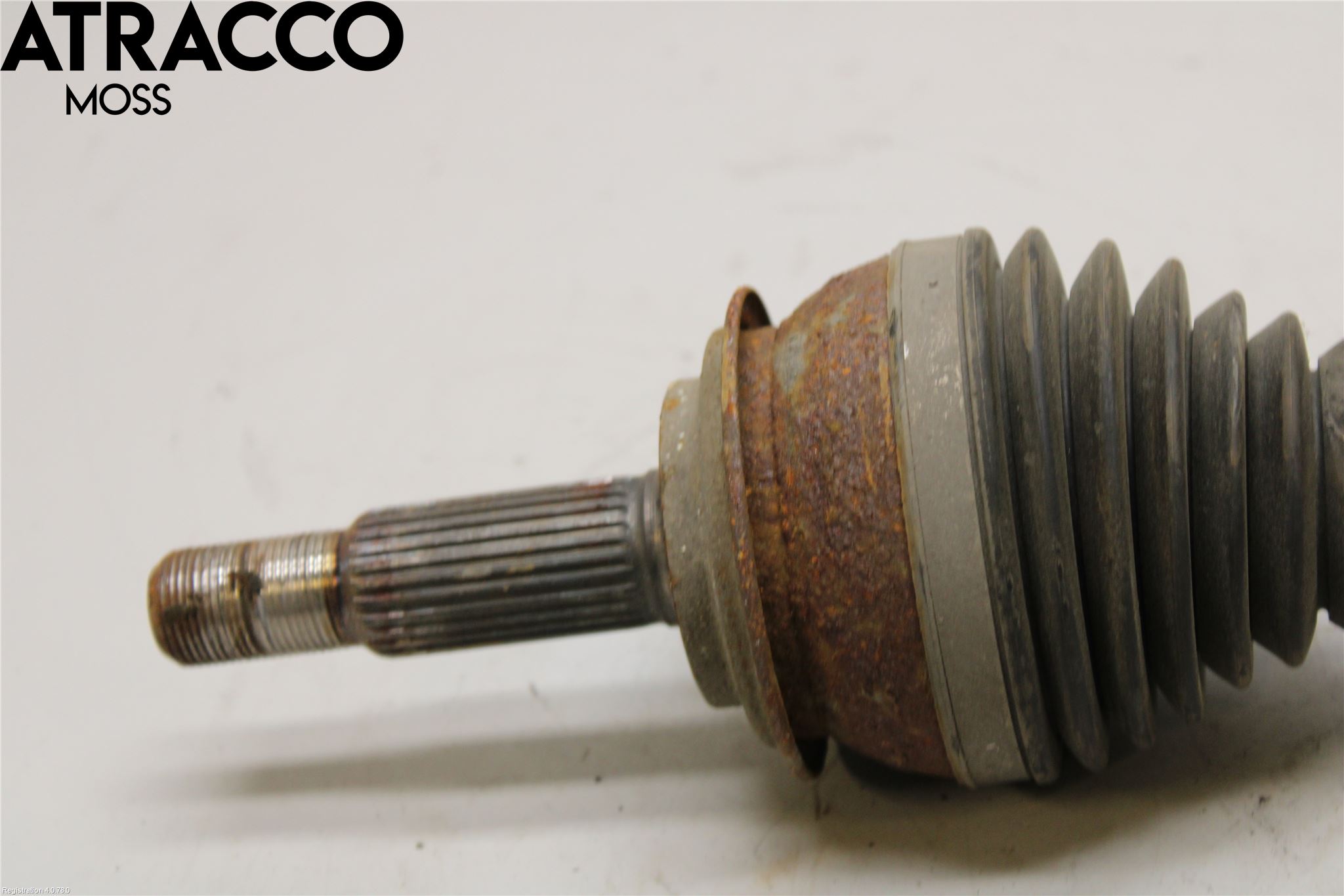 Toyota PRIUS+ ZVW40 12-20 Drivaxel Fram Vänster