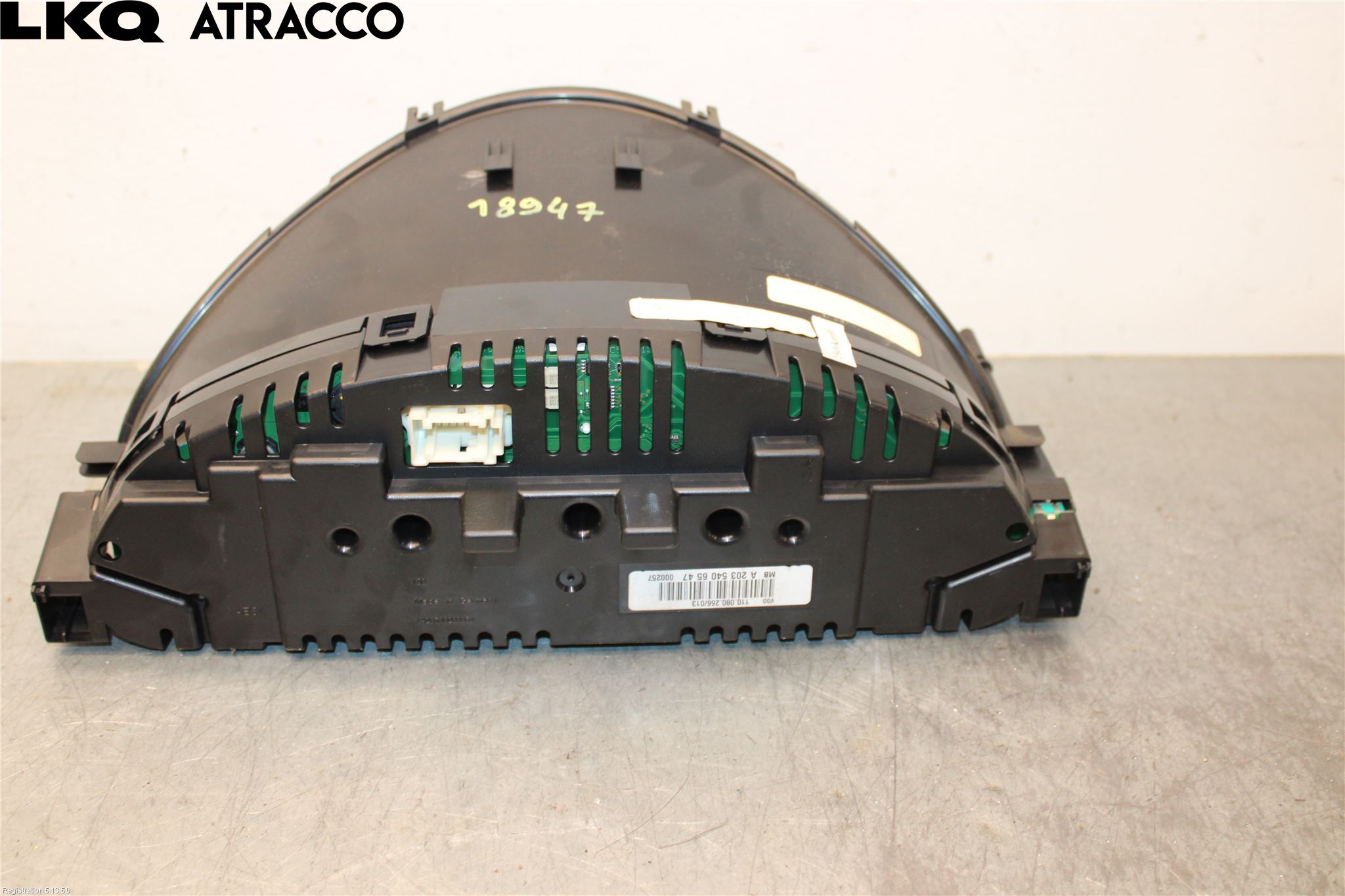 Mercedes-Benz MB C (203) 00-07 Instrument Hast