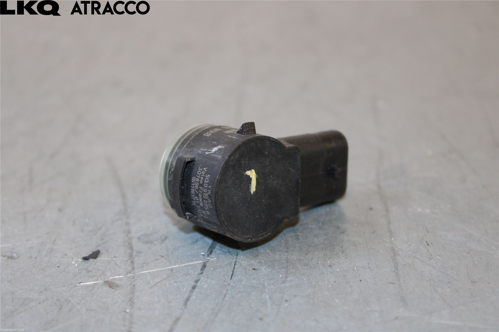 Skoda SUPERB 09-15 Parkeringshjälp Frontsensor