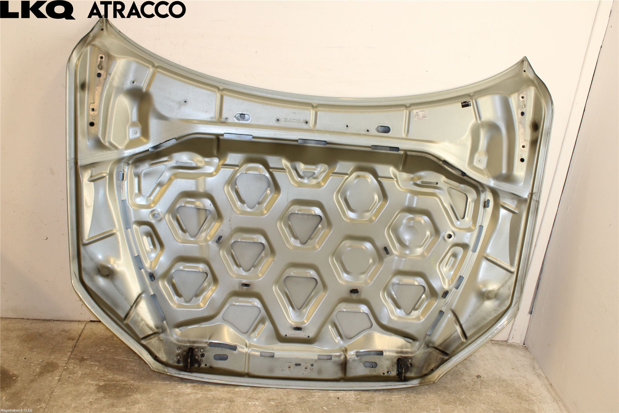 Volvo XC70 08-13 Huv Fram