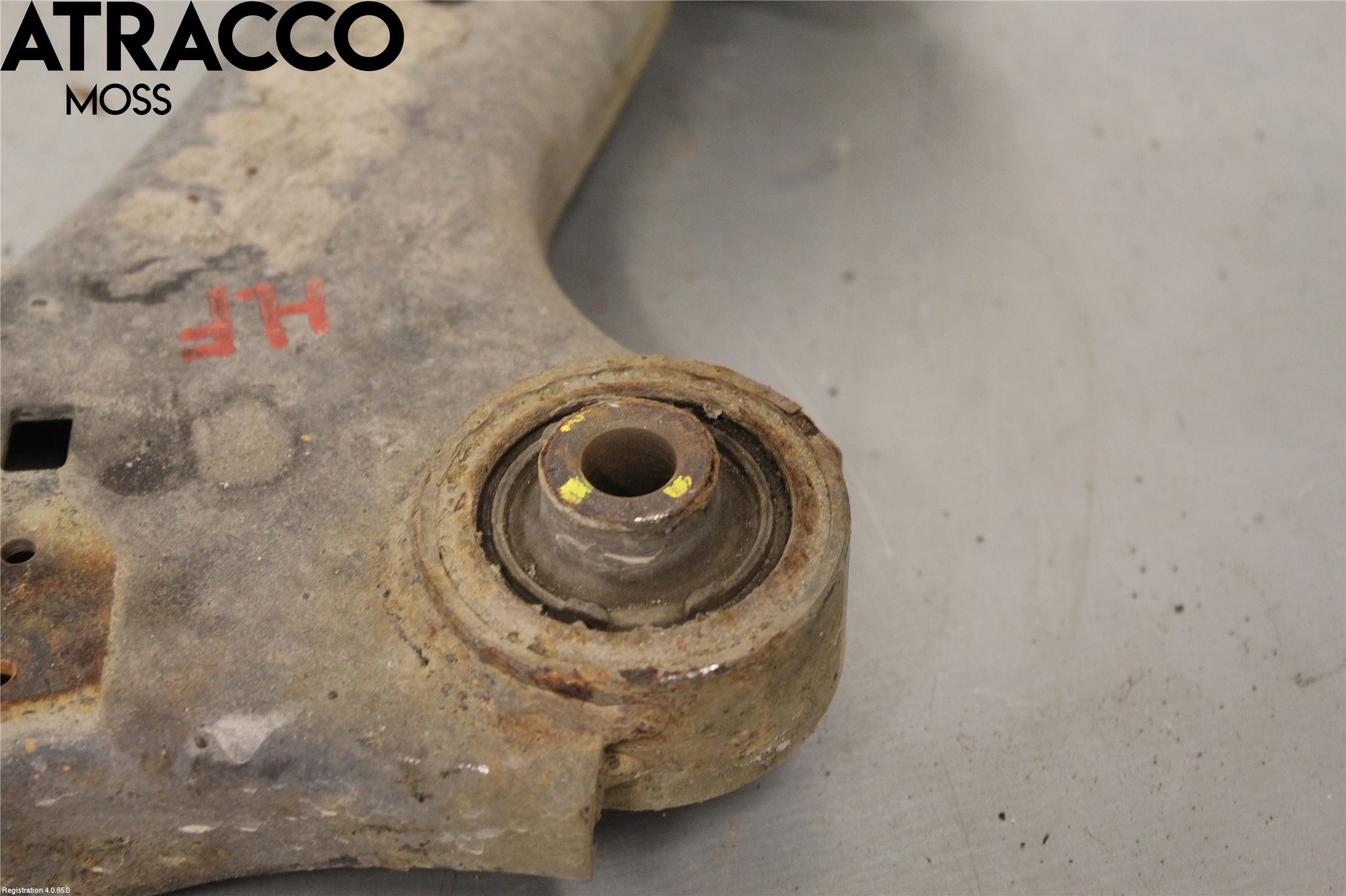 Volvo V60 14-18 Bärarm Fram Undre Hö