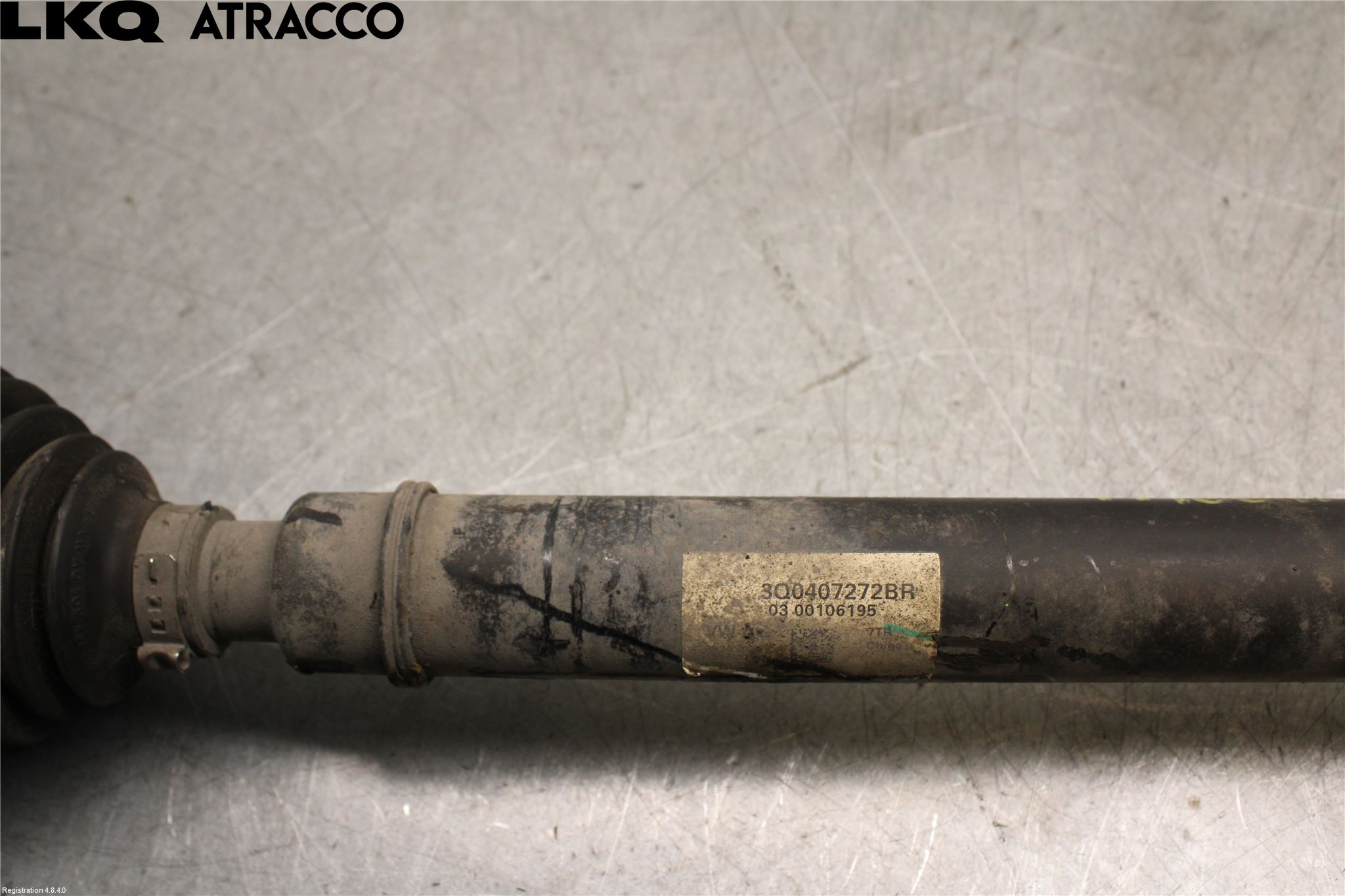 Volkswagen VW PASSAT 15-19 Drivaxel Fram Höger