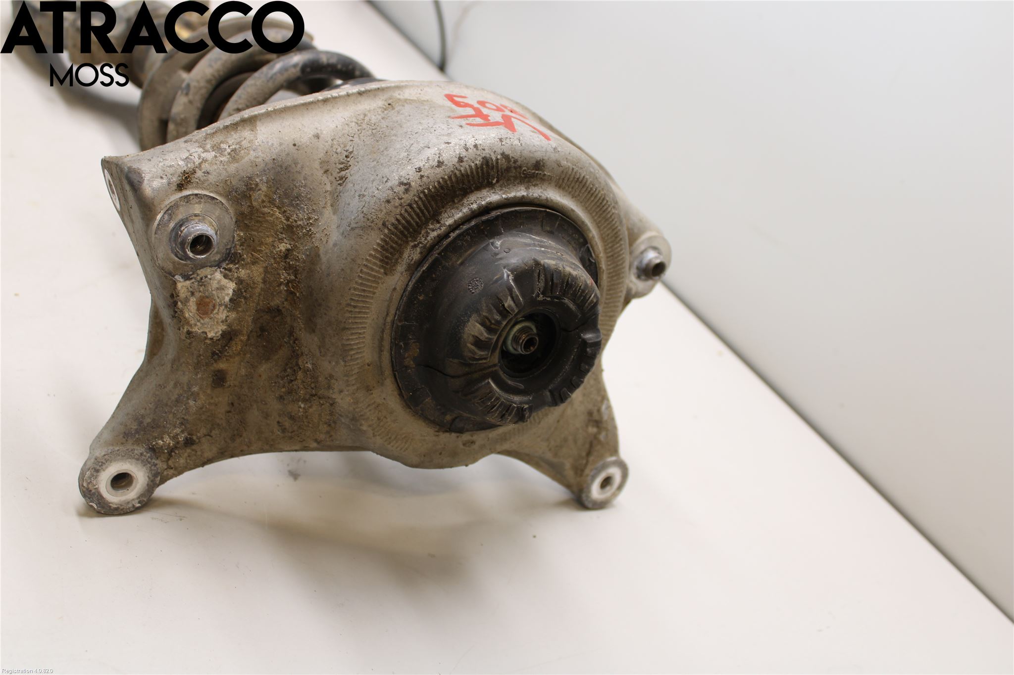 Audi Q5 09-16 Fjäderben Fram Vänster