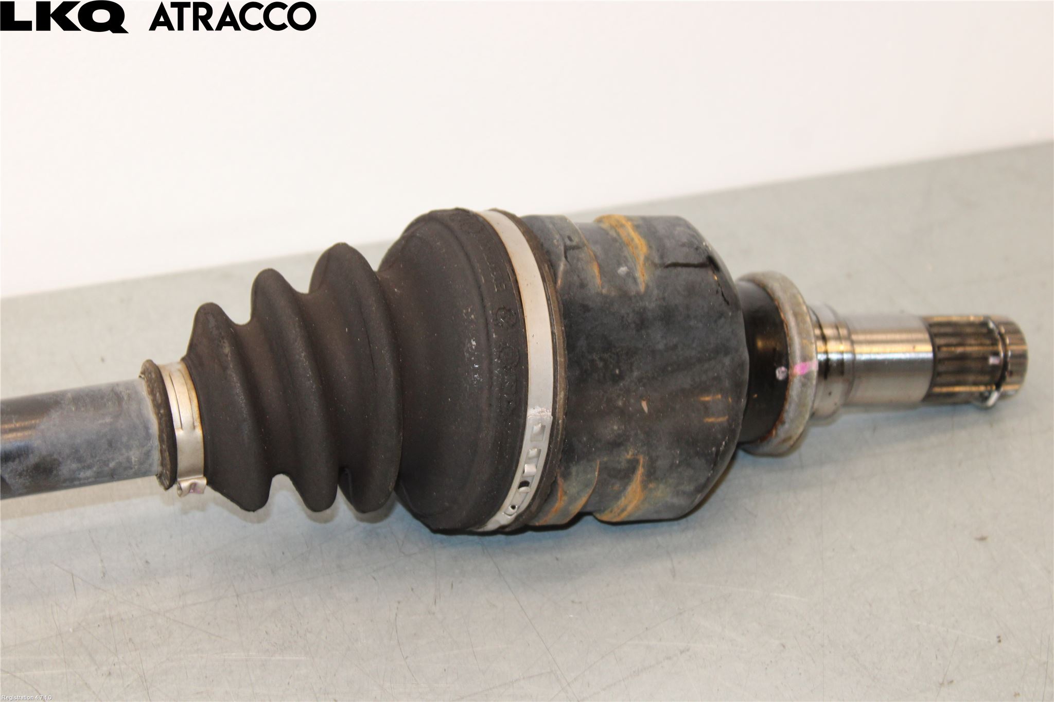 Toyota YARIS XP130 15-20 Drivaxel Fram Höger