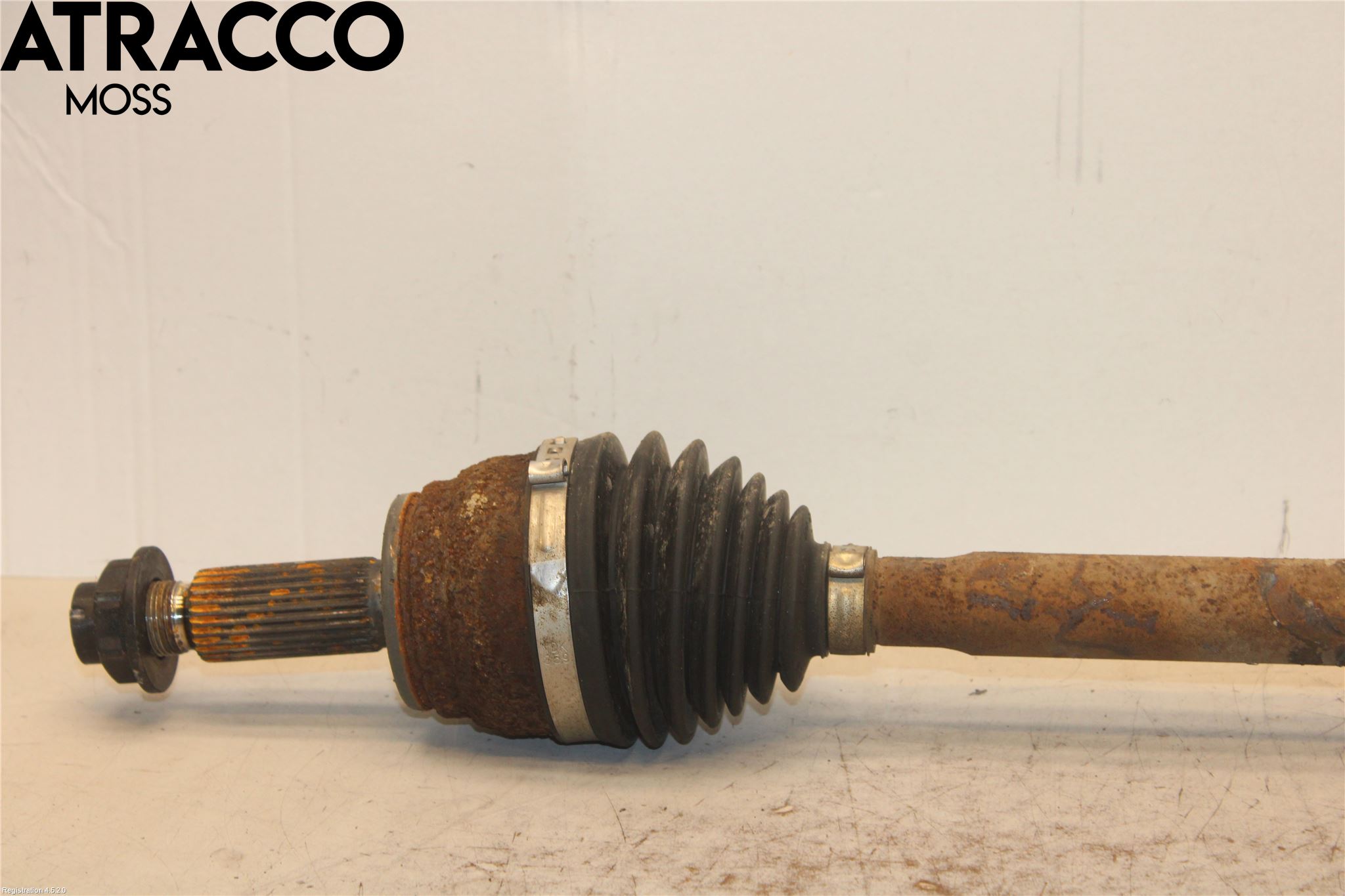 Hyundai IONIQ AE 17-22 Drivaxel Fram Höger