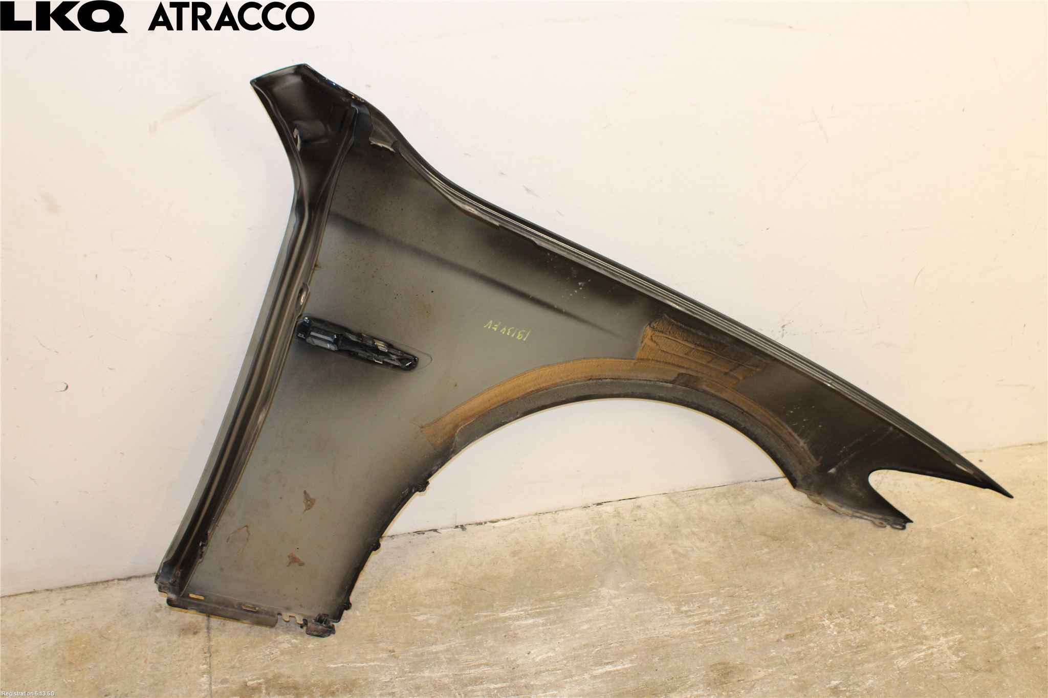 BMW 5 F10/F11/F18 09-17 Skärm Fram Vänster