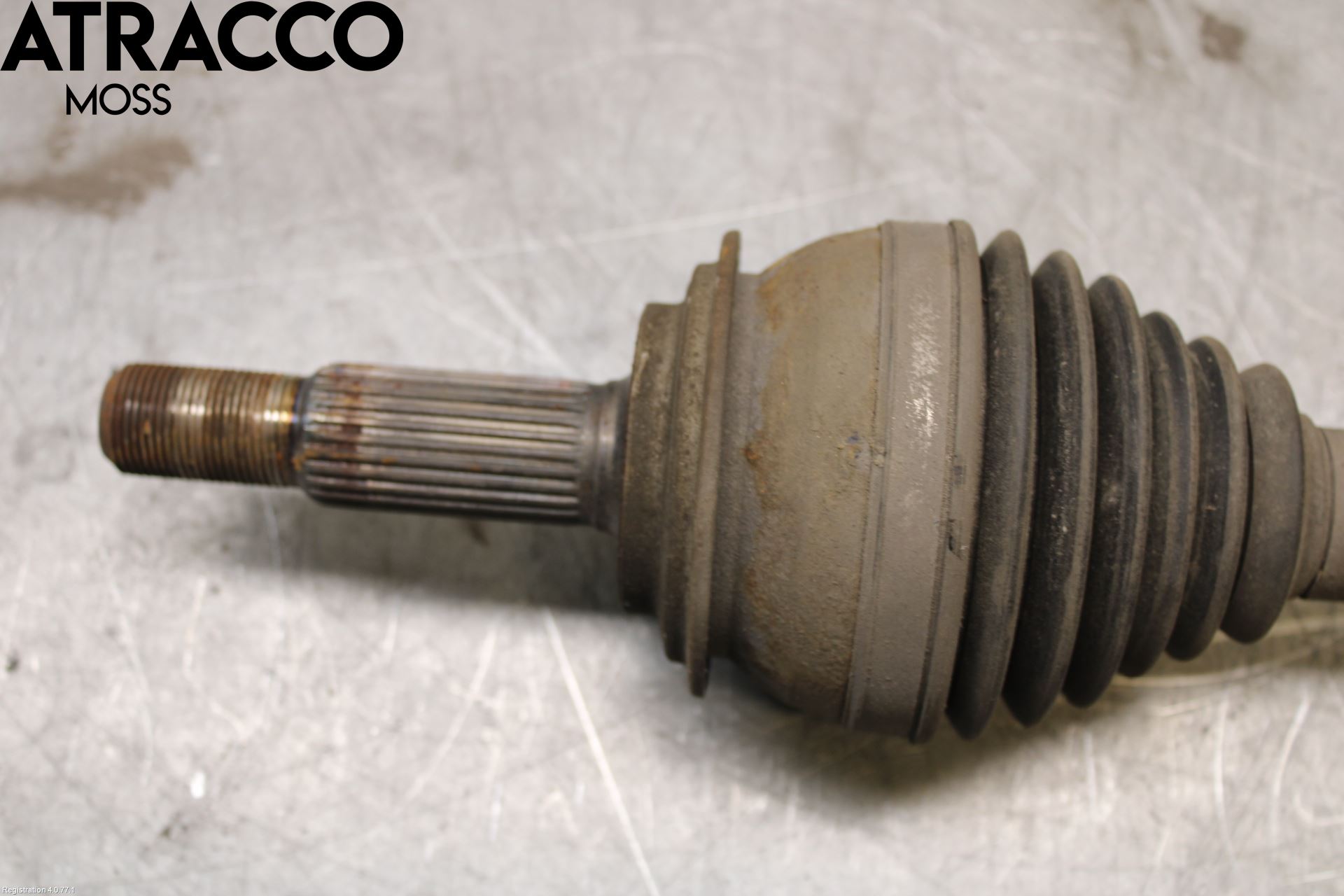 Toyota PRIUS+ ZVW40 12-20 Drivaxel Fram Vänster