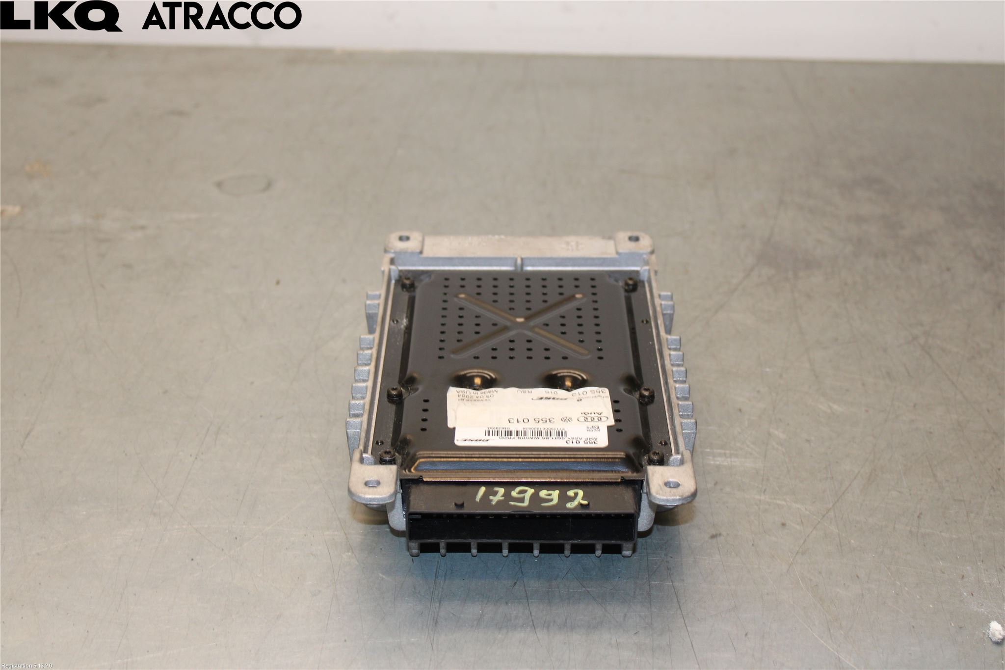 Audi A4/S4 01-05 Radio-Stereo Förstärkare
