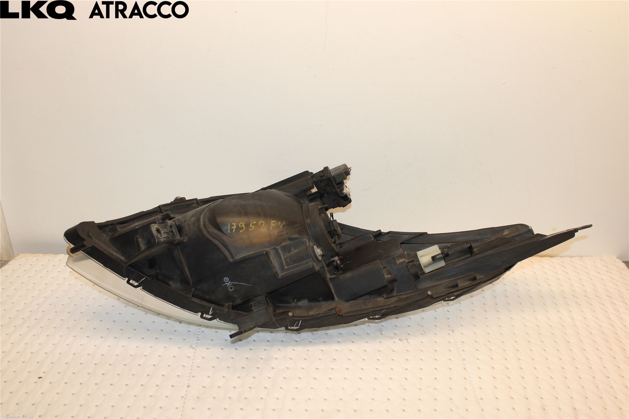 Suzuki SWIFT 11-16 Strålkastare Vänster