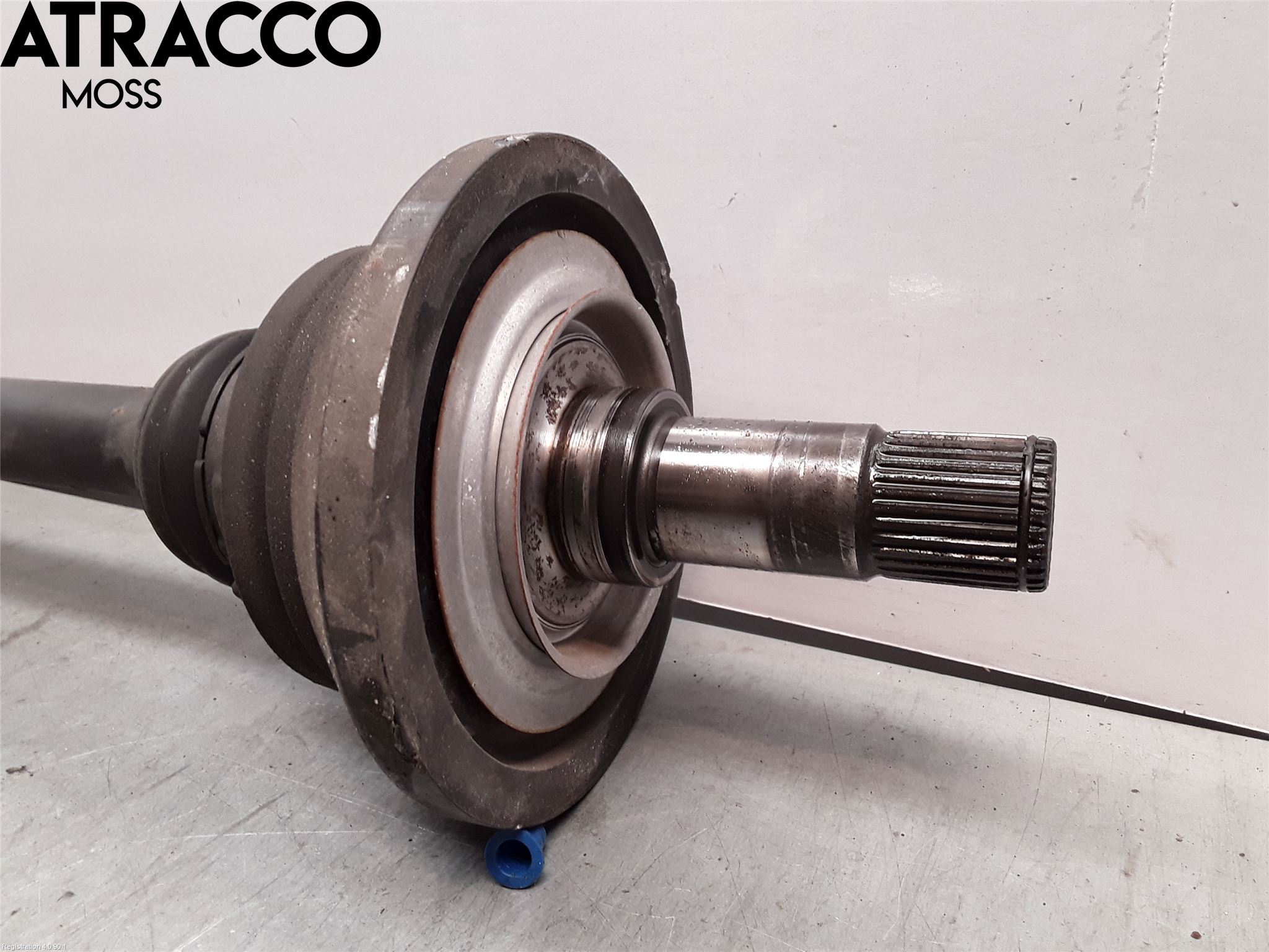 Mercedes-Benz MB C-KLASS (W205) 14-21 Drivaxel Bak Vänster