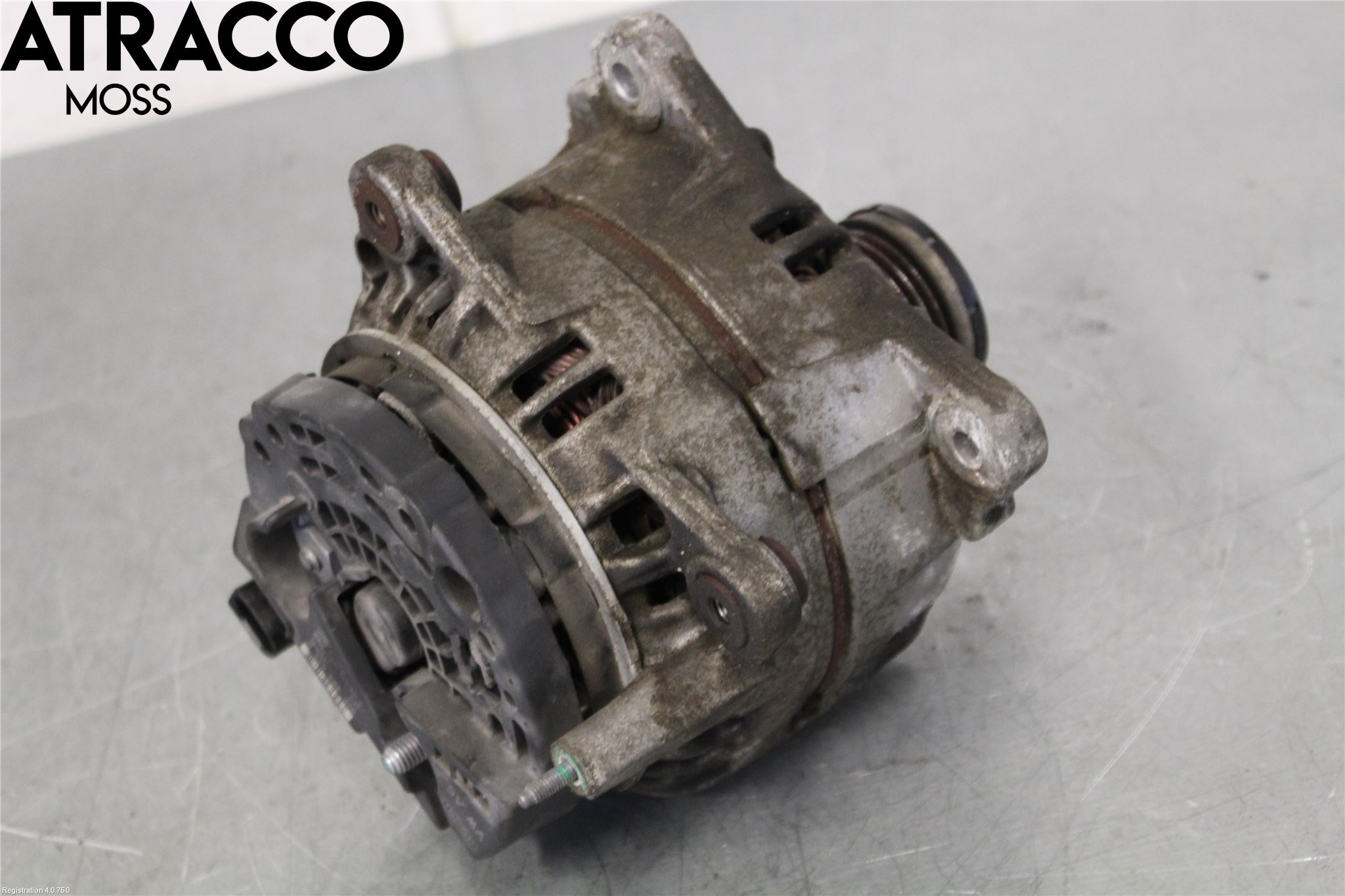 Volkswagen VW GOLF VI 09-13 Generator
