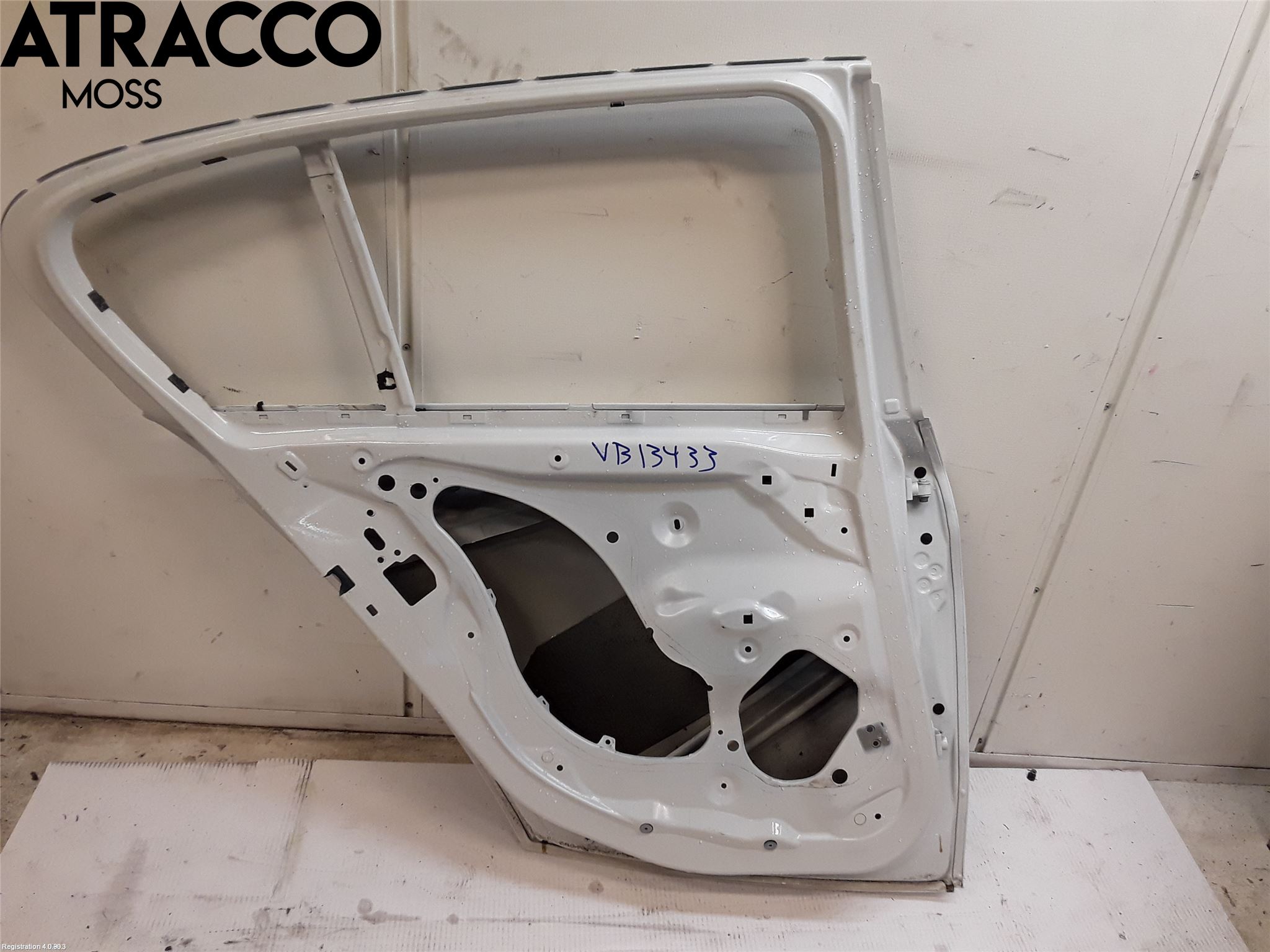 BMW 5 F10/F11/F18 09-17 Dörr Bak Vänster