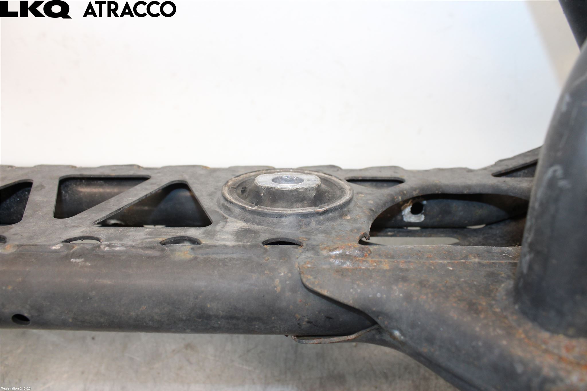 BMW 2 F22/F23/F87 Coupé/Cab 13-21 Bakaxelbalk