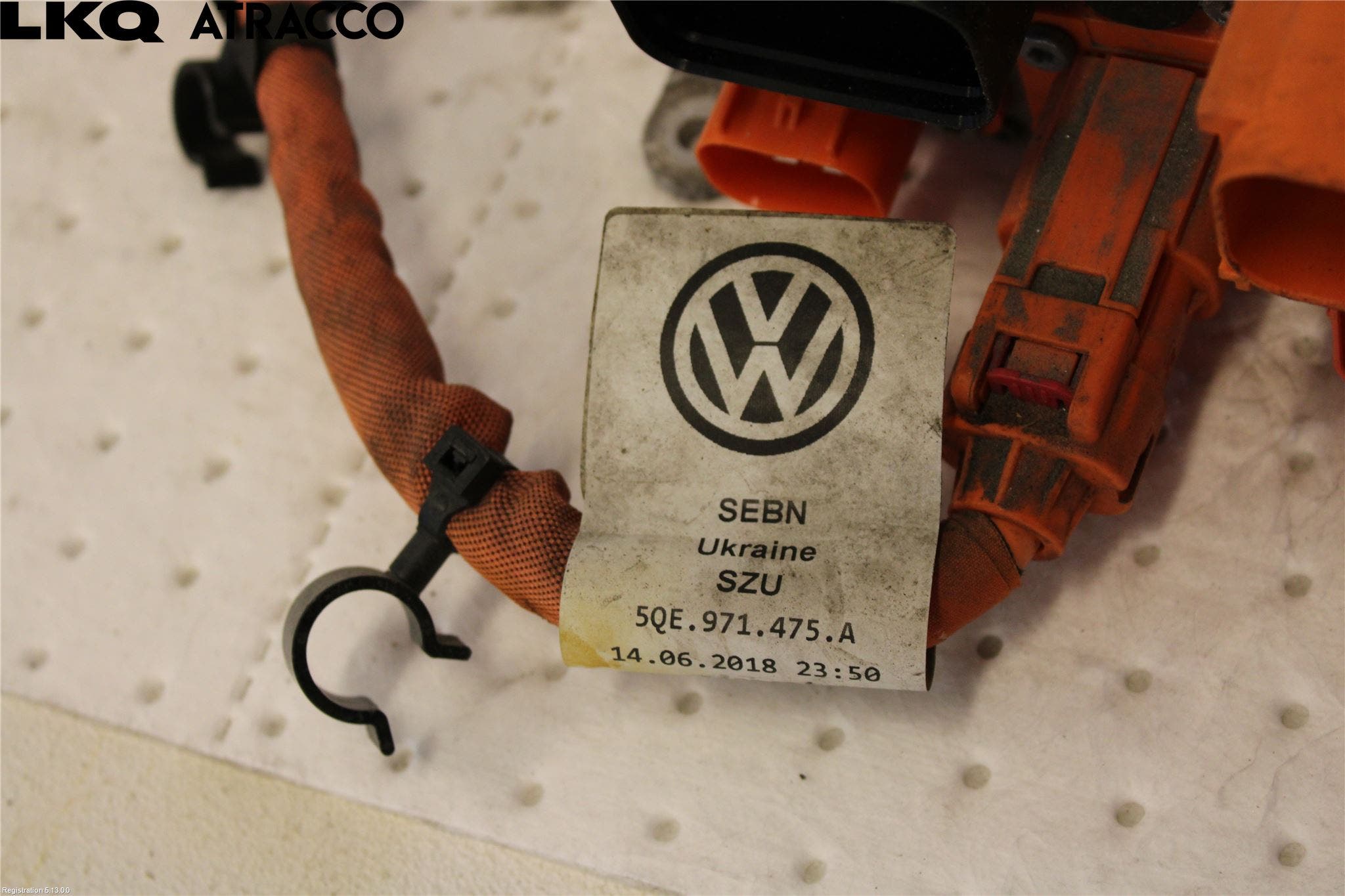 Volkswagen VW GOLF / E-GOLF VII 13-20 Batteriladdare Högspänning