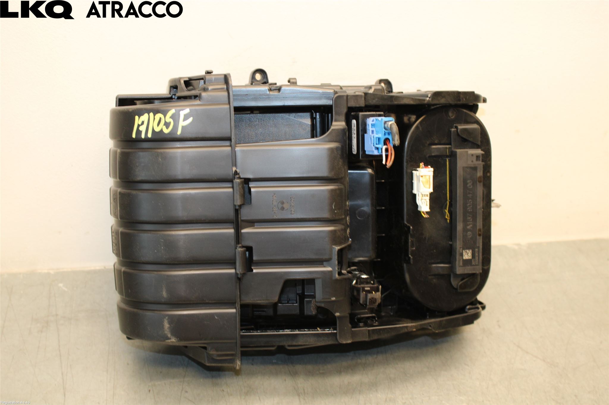 Mercedes-Benz MB EQB (X243) 22- Inr Tunnelfack