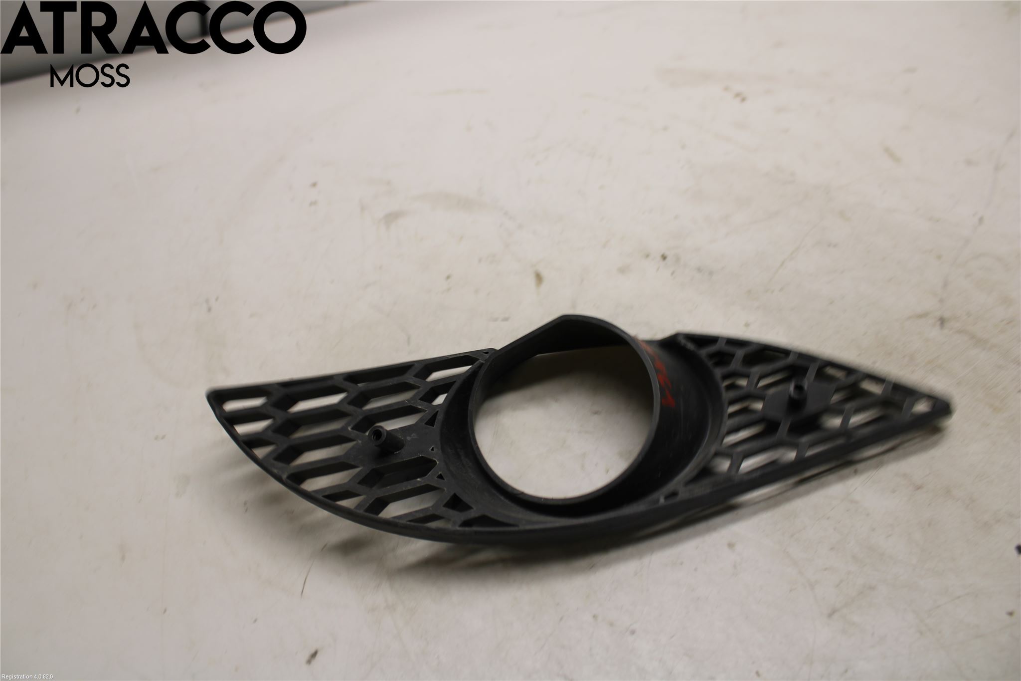 BMW 5 E60/61 Sed/Tou 02-10 Dimljussarg Fram