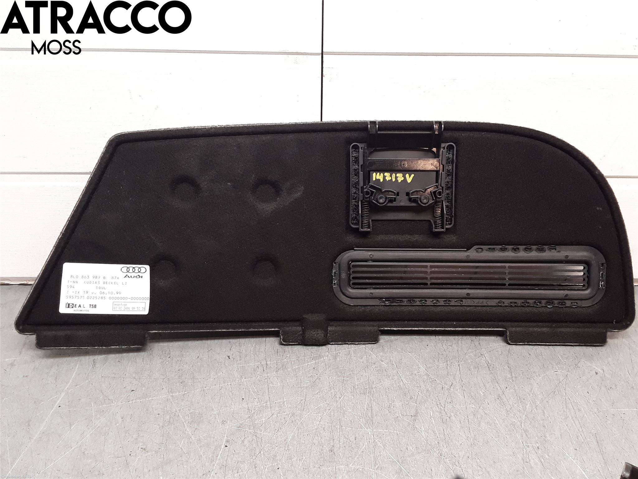 Audi A3/S3     96-03 Inrbagagerumklädsel-Golv