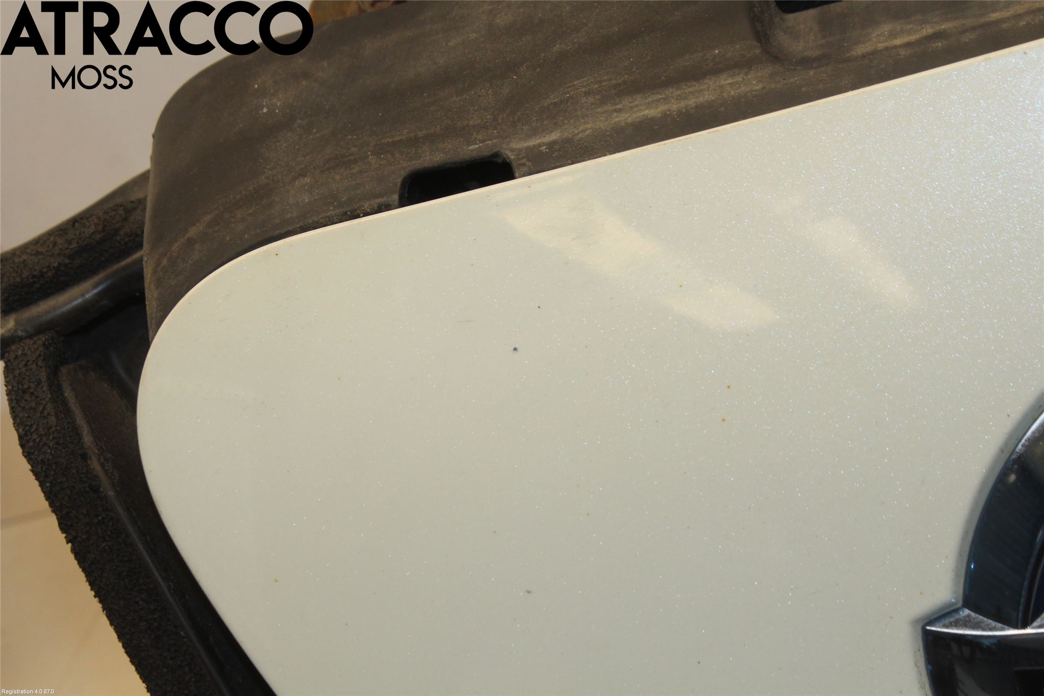 Nissan LEAF 11-17 Grilldel Mitt