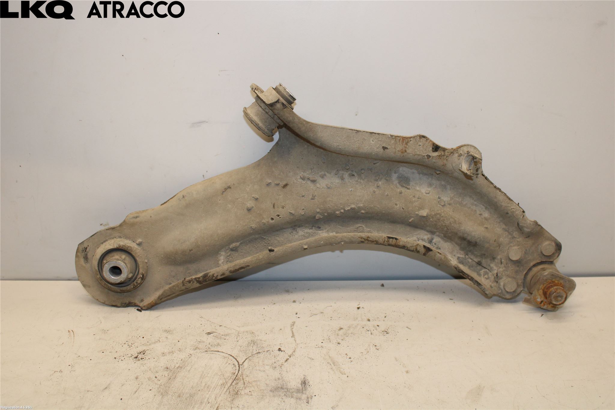 Nissan NV250 20-22 Bärarm Fram Undre Hö