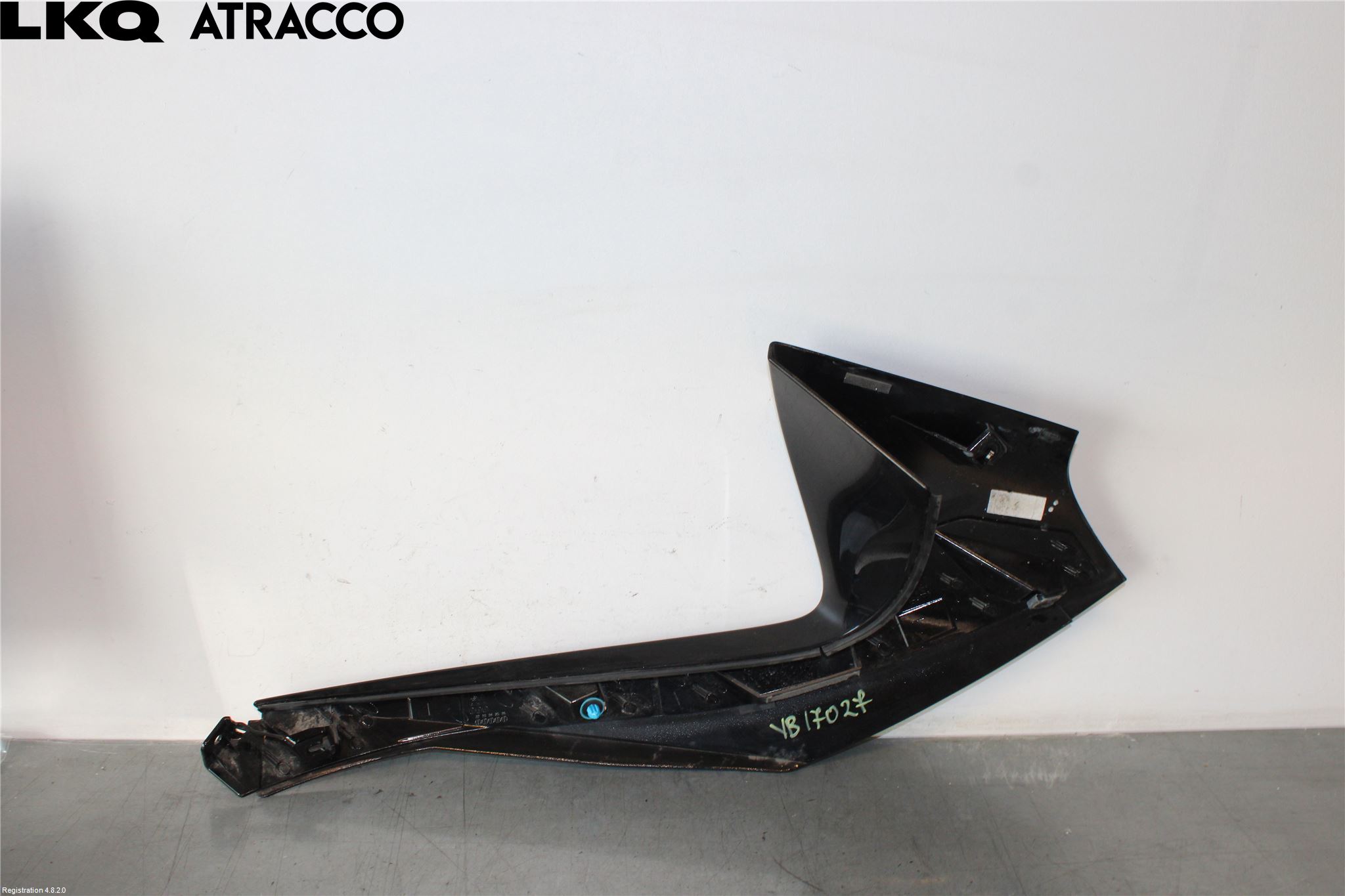Nissan LEAF 18- Spoiler Baklucka