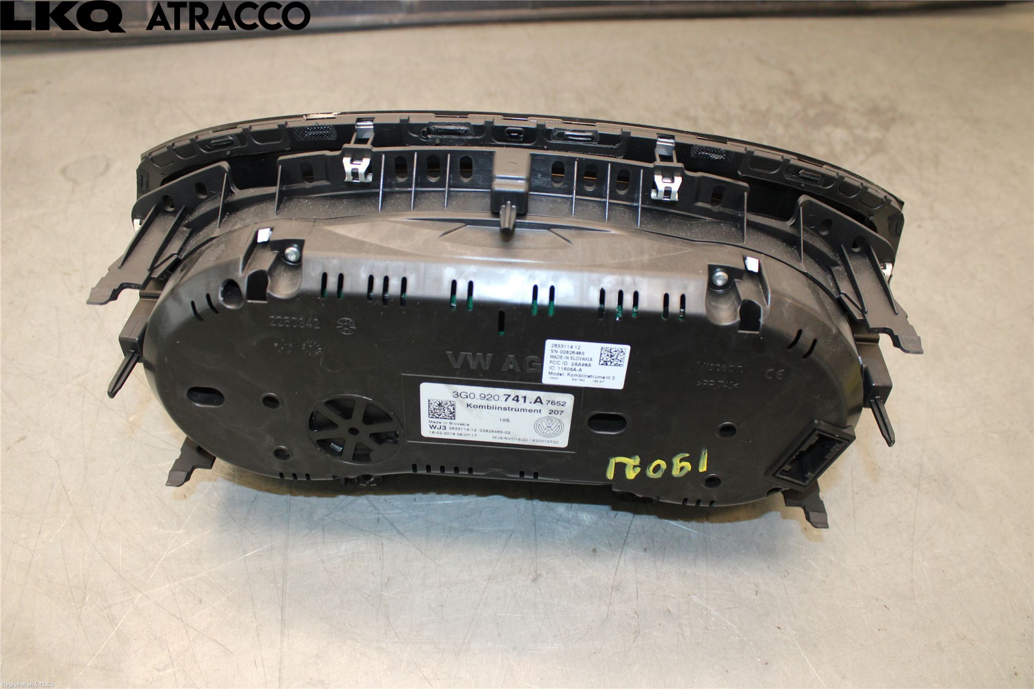 Volkswagen VW PASSAT 15-19 Instrument Komb