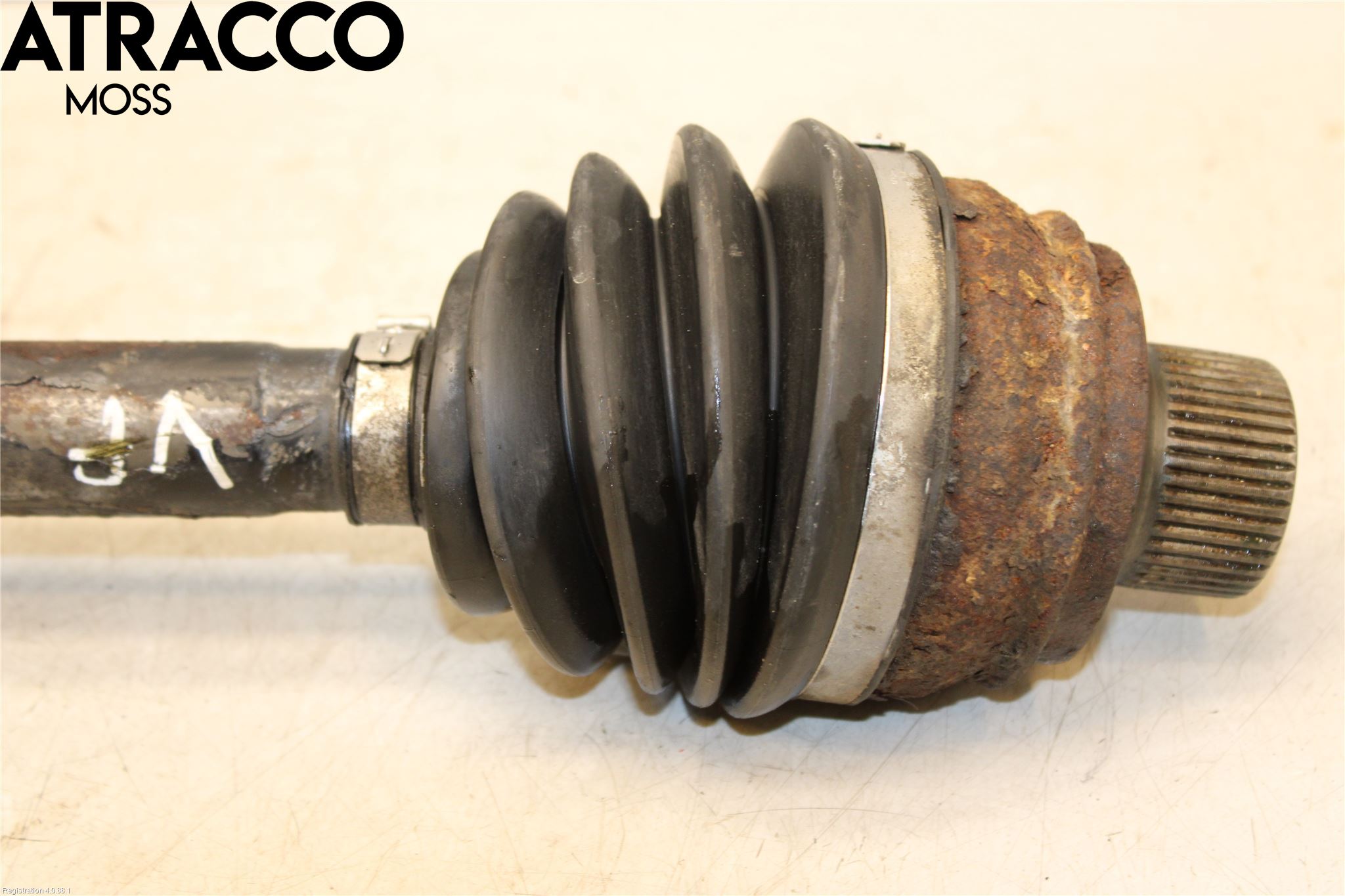 Audi Q5 09-16 Drivaxel Fram Vänster