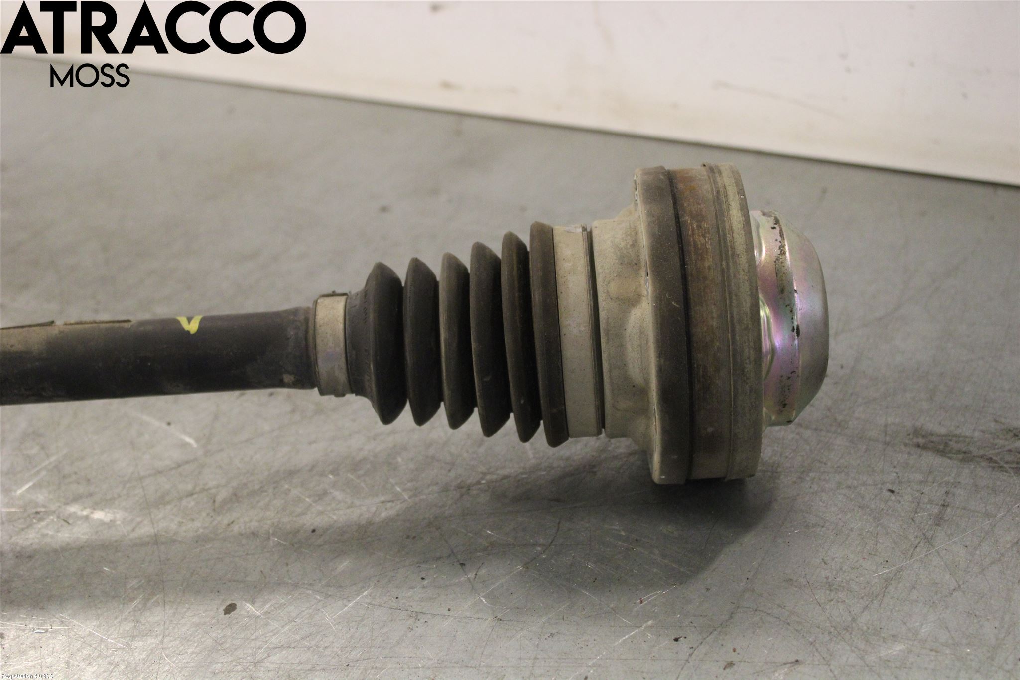 Volkswagen VW GOLF VI 09-13 Drivaxel Fram Vänster