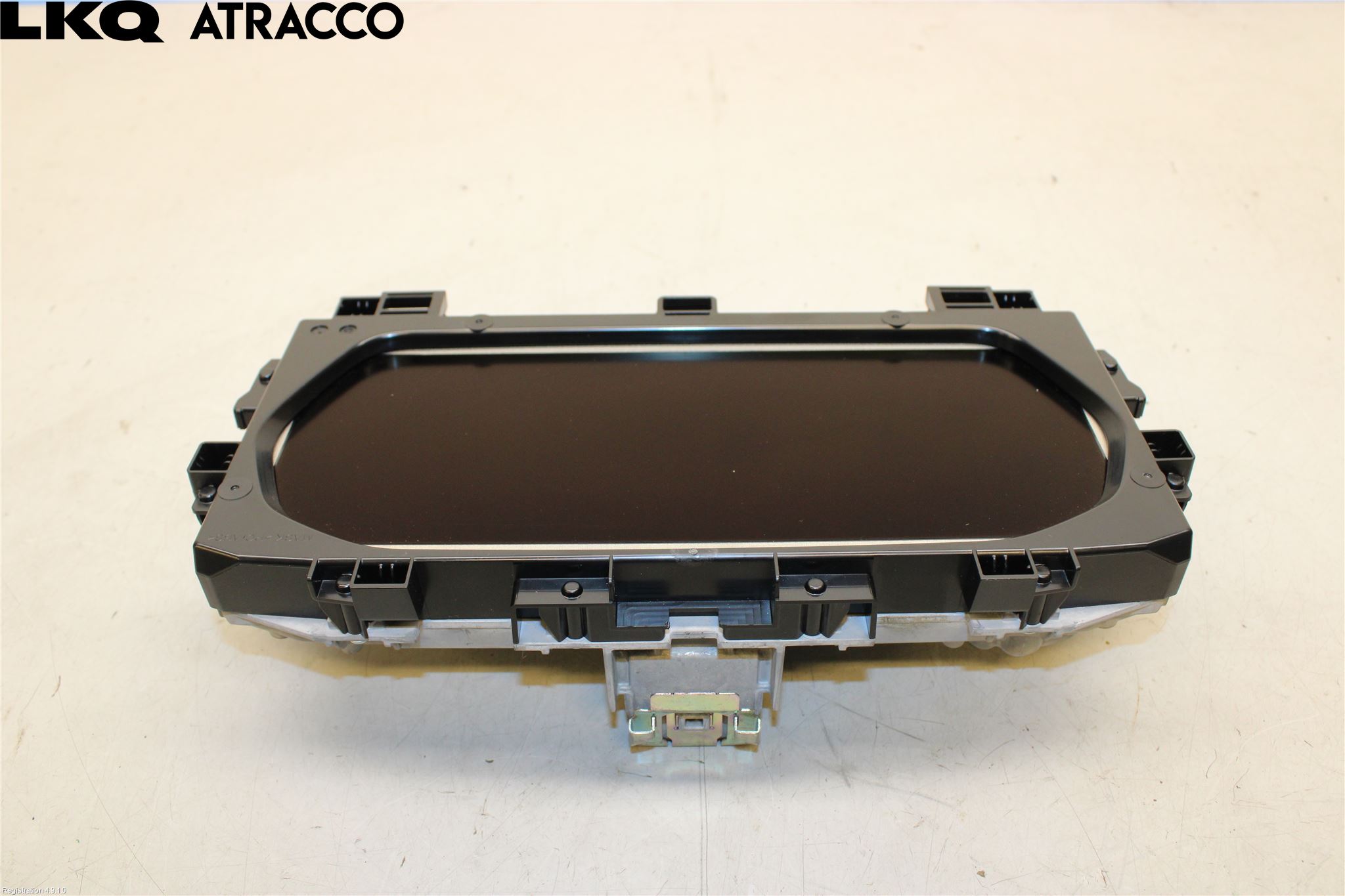 Audi Q4 E-TRON FZ 22- Instrumentkonsoll Mitt