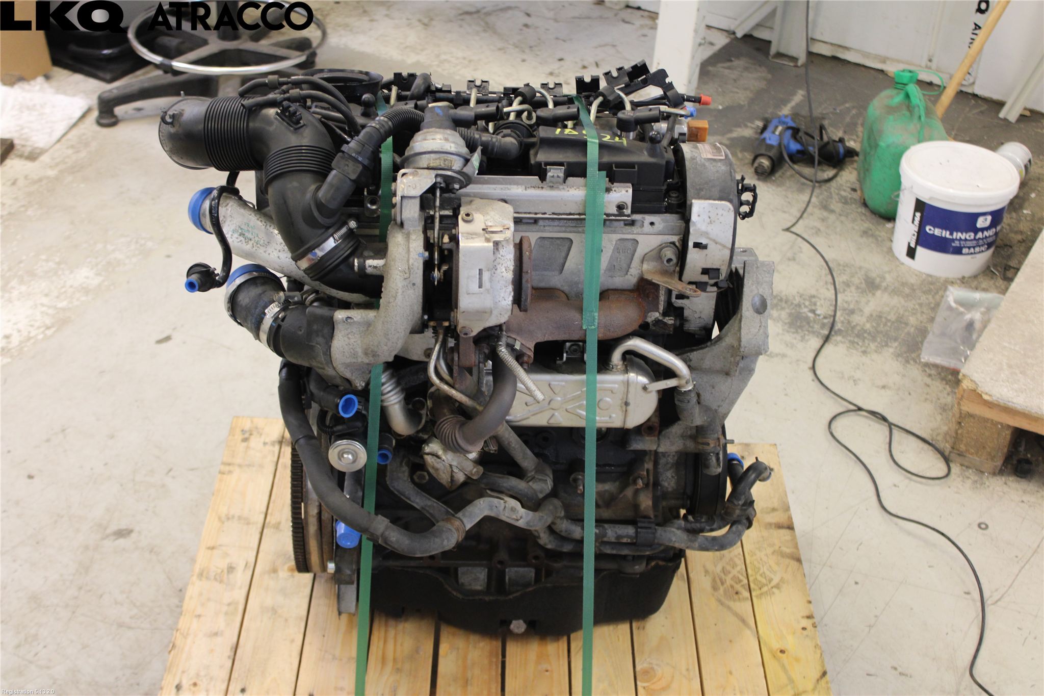 Volkswagen VW GOLF VI 09-13 Motor Diesel