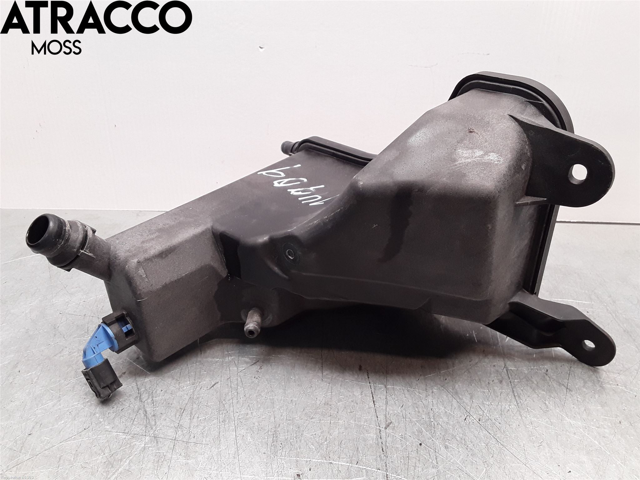 BMW 1 E87/81 5D/3D 03-11 Expansionstank