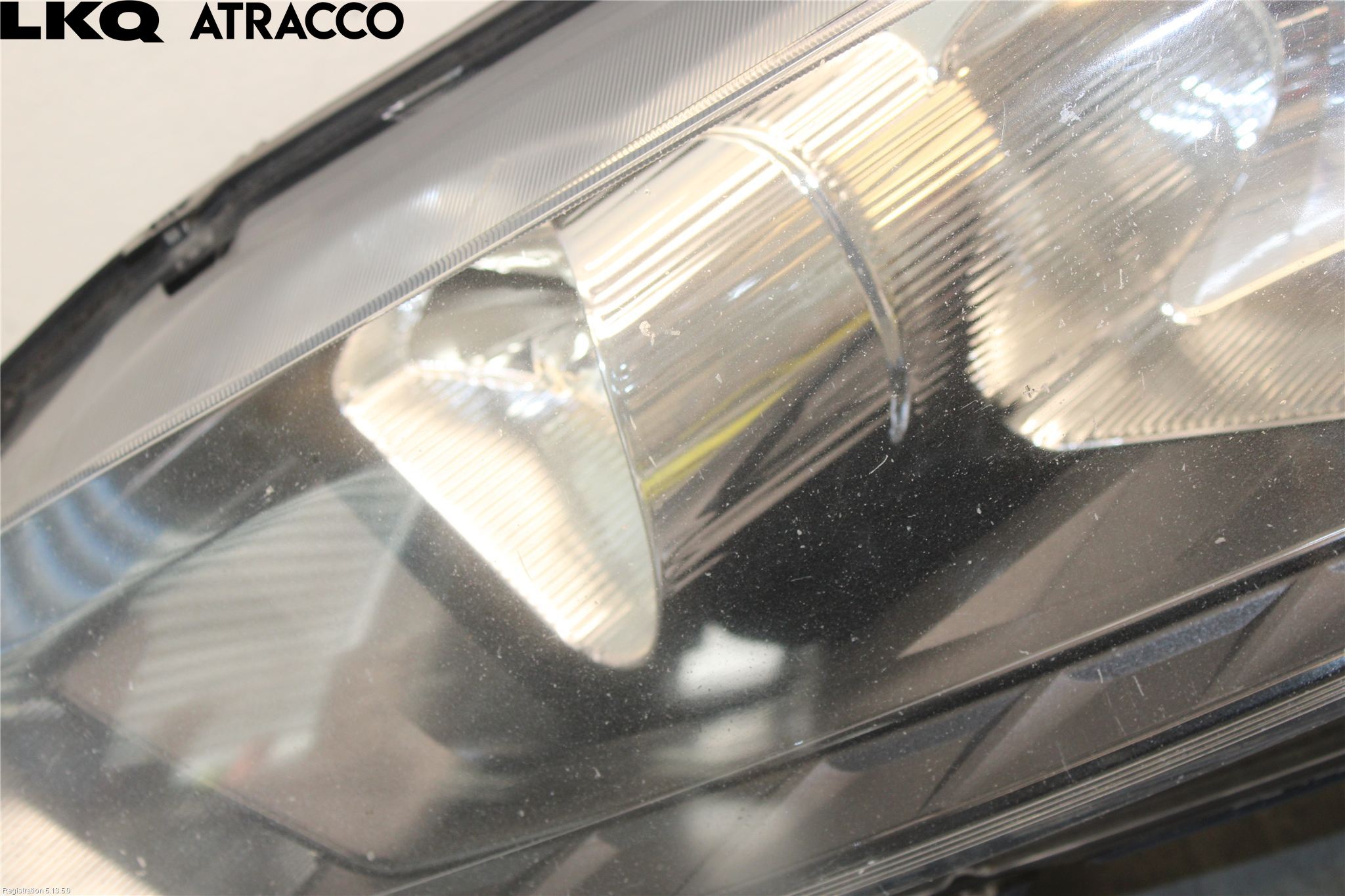 Ford TRANSIT/TOURNEO CONNECT 13-22 Strålkastare Vänster