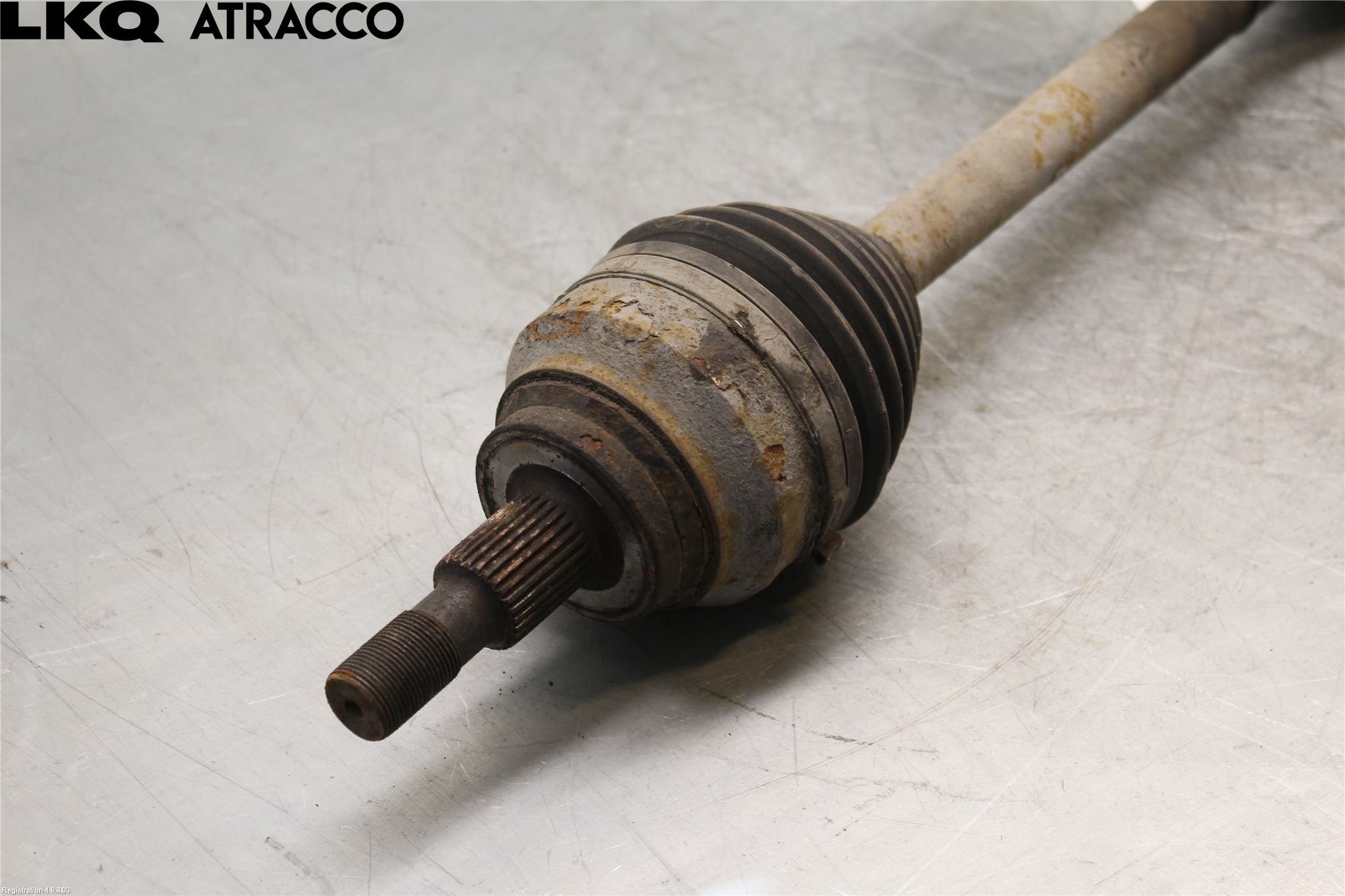 Mercedes-Benz MB ML (W164) 05-11 Drivaxel Fram Höger