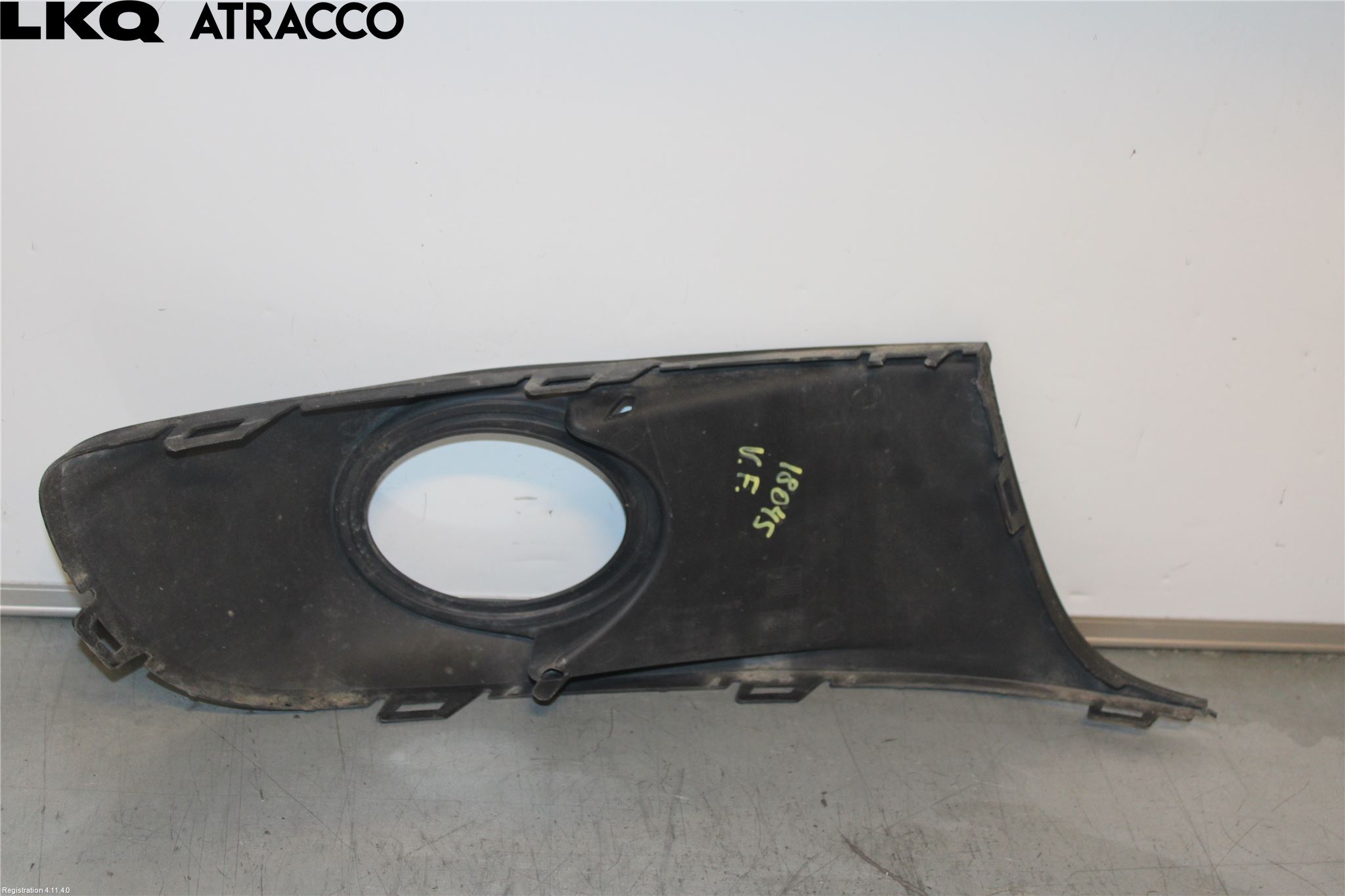 Volkswagen VW TOURAN 10-15 Dimljussarg Fram