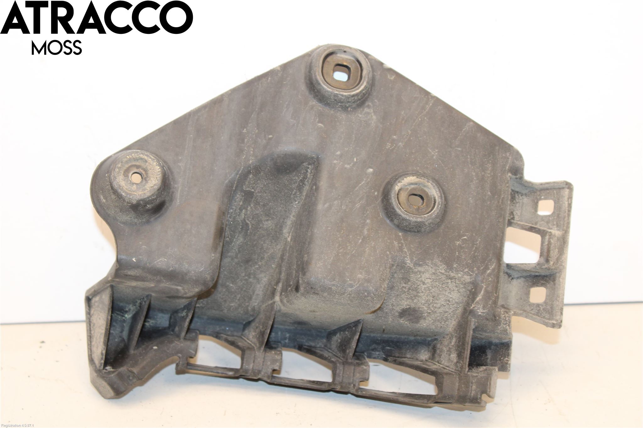Audi A3/S3 05-13 Stötfångarfäste Bak Hö