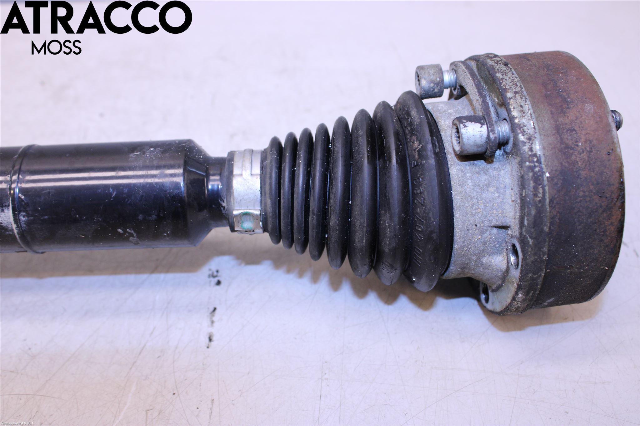 Skoda OCTAVIA (1Z) 05-13 Drivaxel Fram Höger
