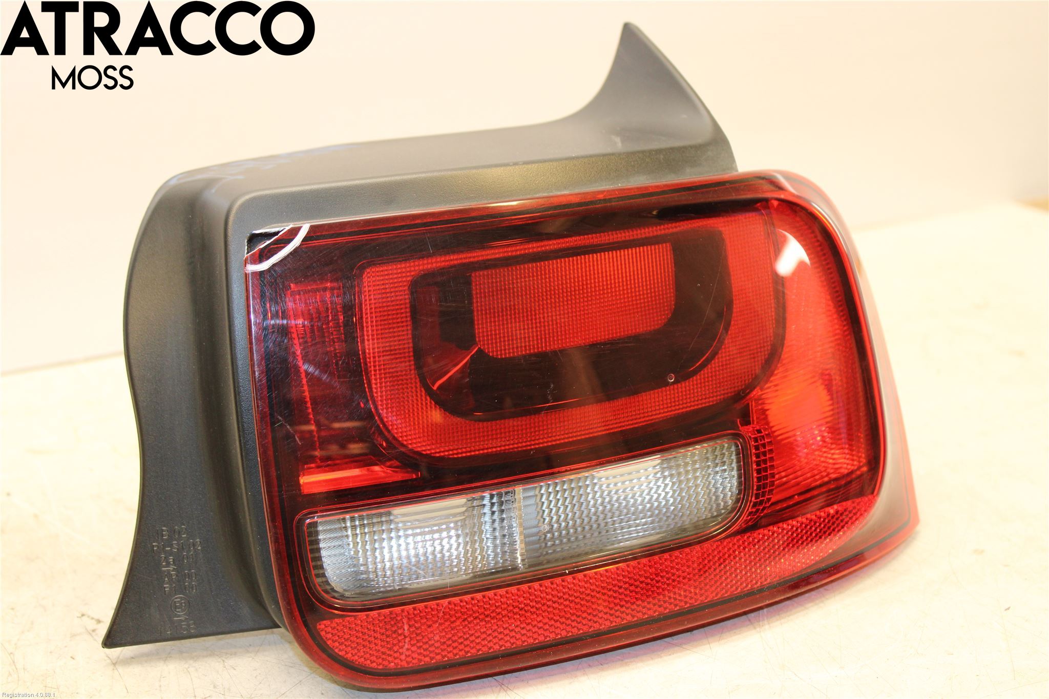 Citroen C4 CACTUS 14-20 Bakljus Höger