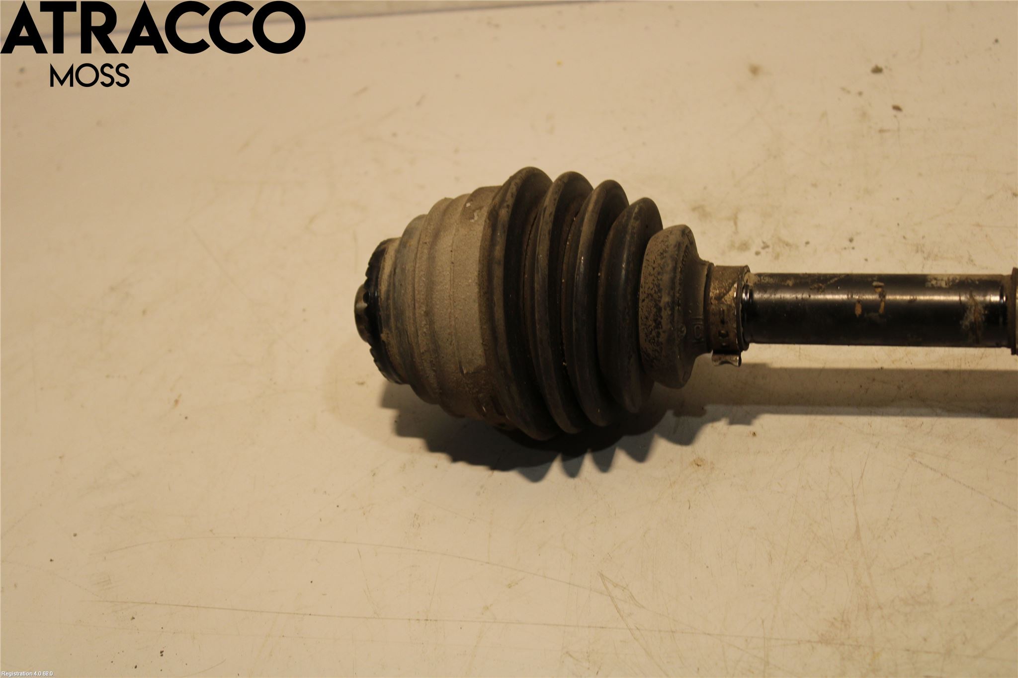 BMW X1 E84 10-15 Drivaxel Fram Vänster