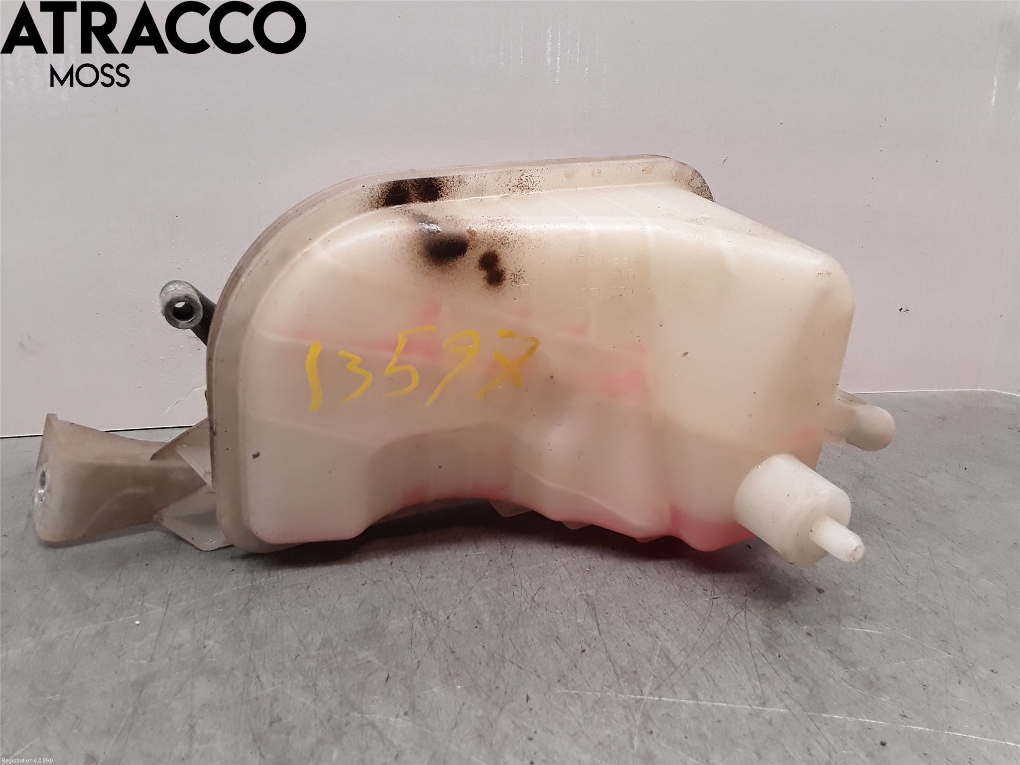Toyota AURIS 13-19 Expansionstank