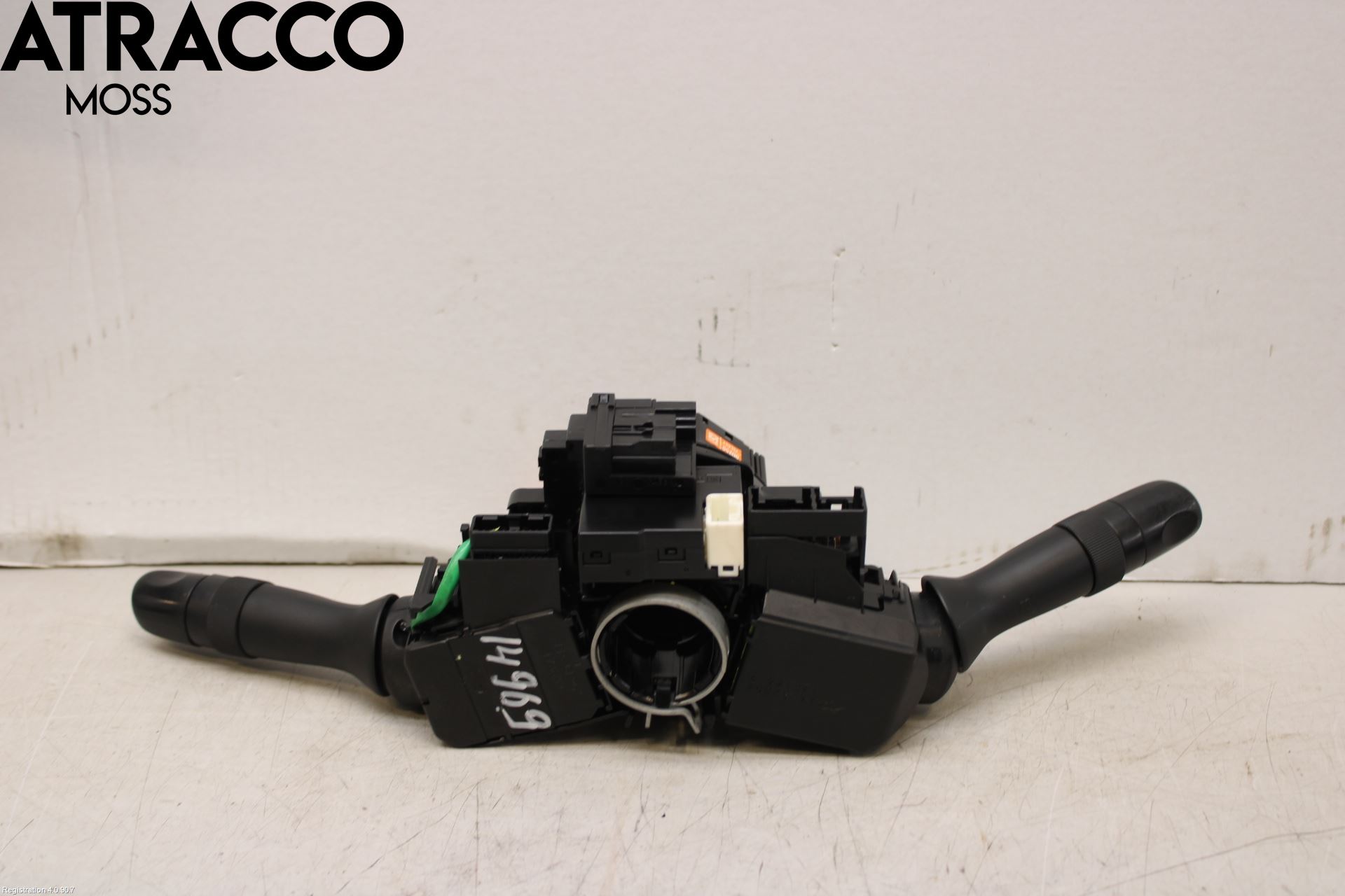 Toyota YARIS XP130 15-20 Spakcentral
