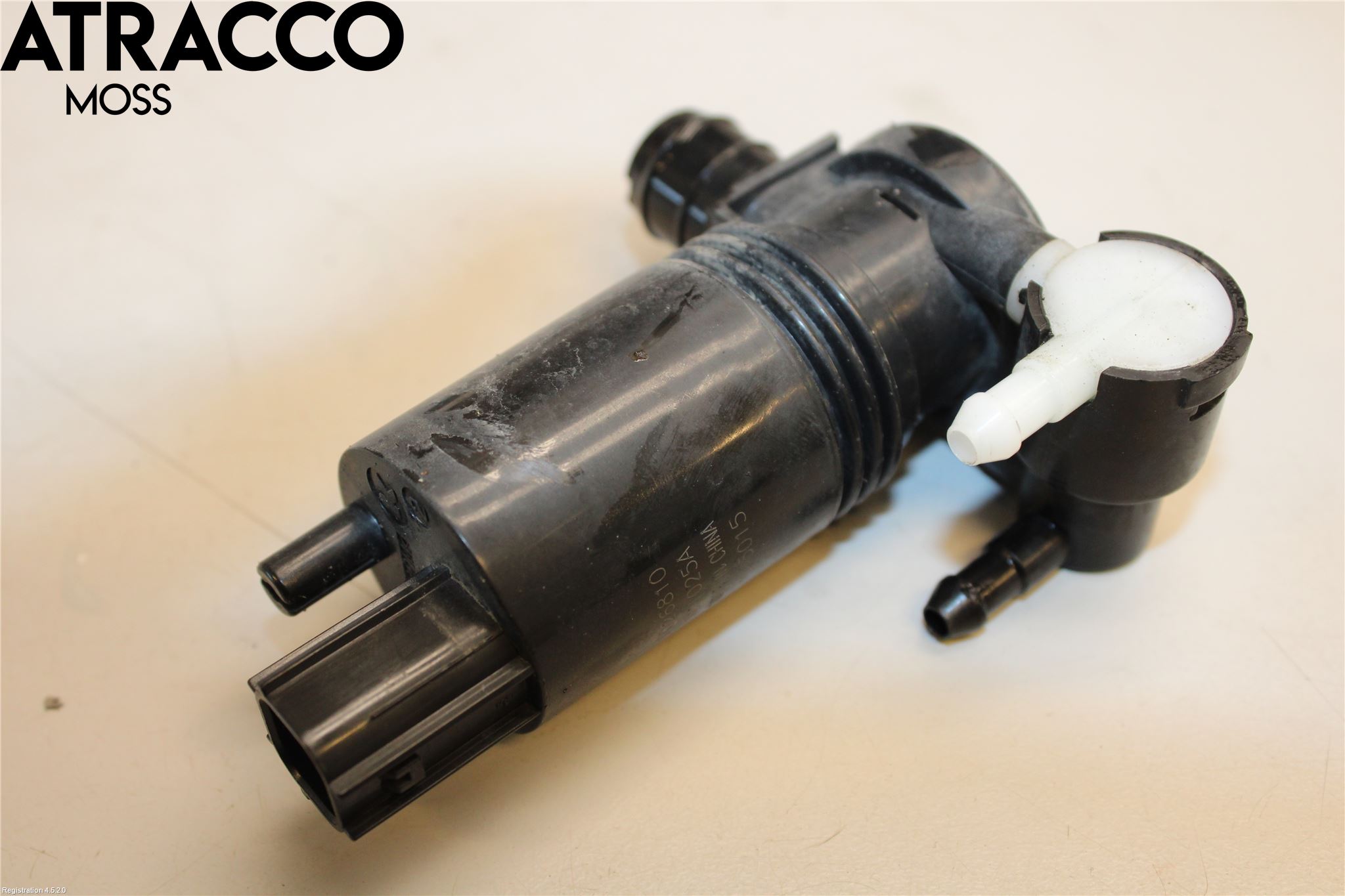 Volvo V40 12-19 Spolarpump Vindruta