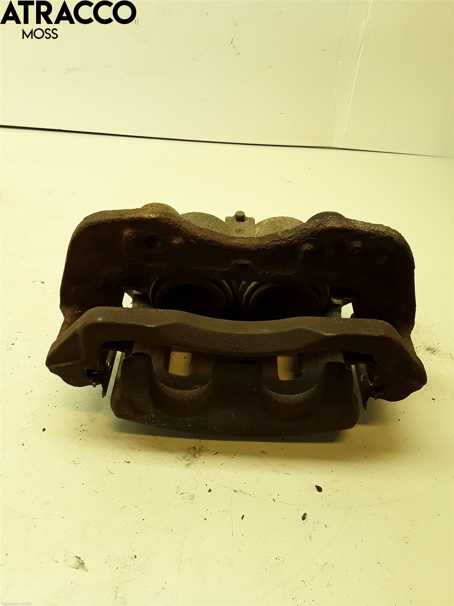 Nissan NP300 Bromsok Fram Vänster