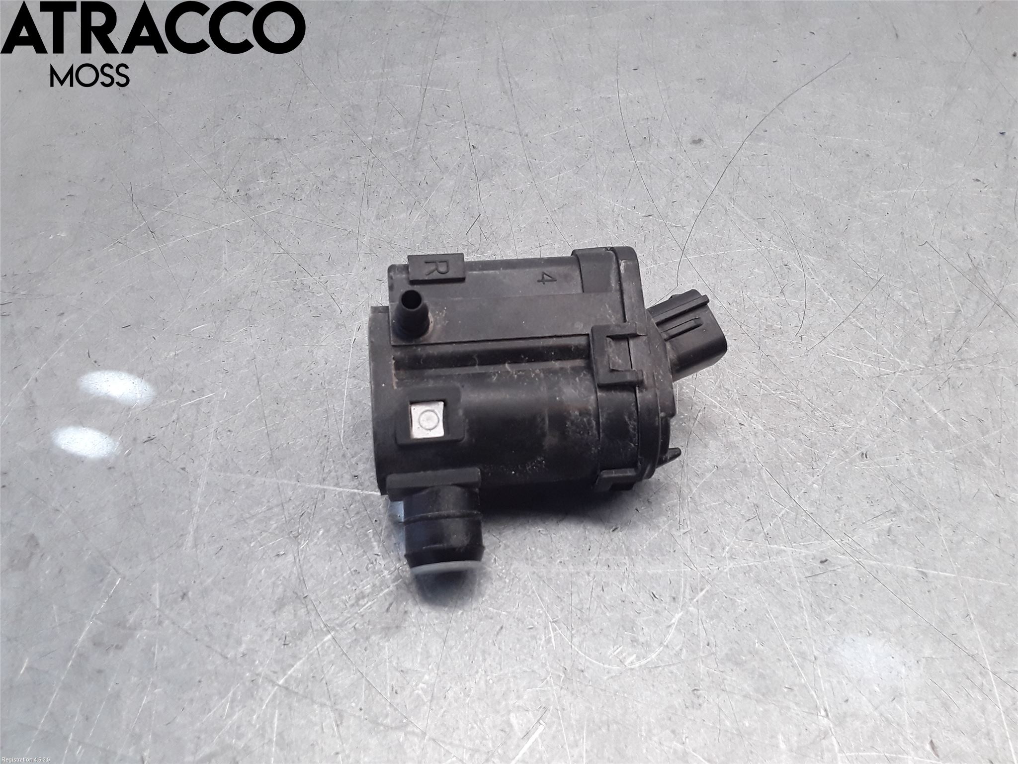 Kia SOUL 09- Spolarpump Vindruta