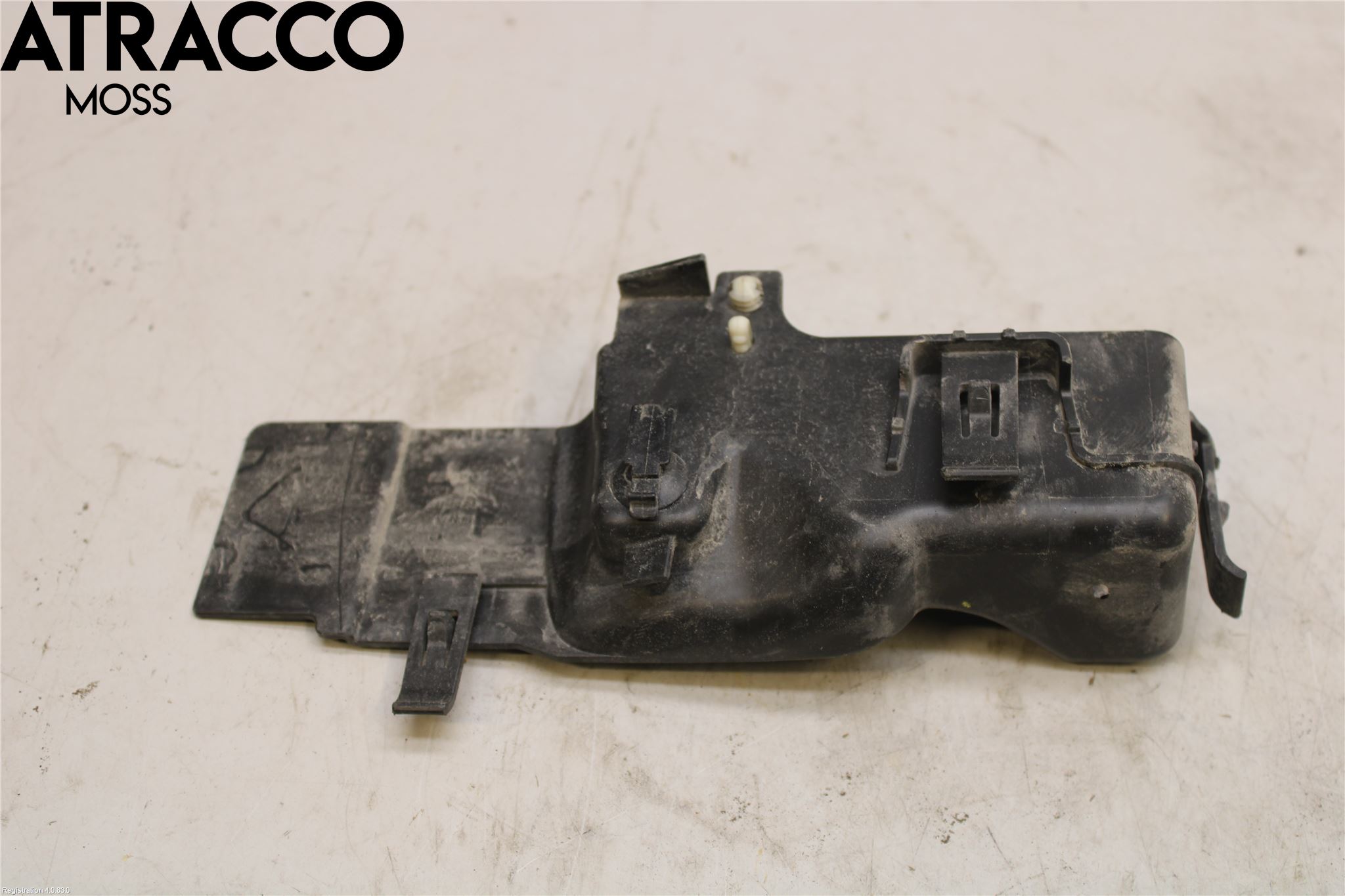 Volvo V60 11-13 Deflektor Plåt-Plast Kylning