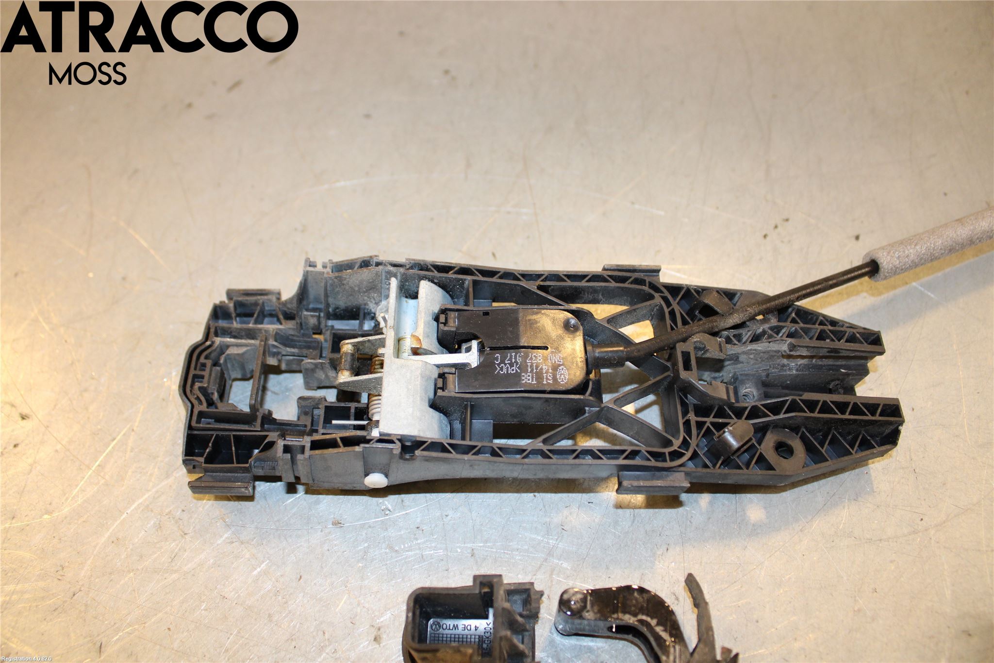 Volkswagen VW TIGUAN 07-16 Dörrhandtag Yttre Hö
